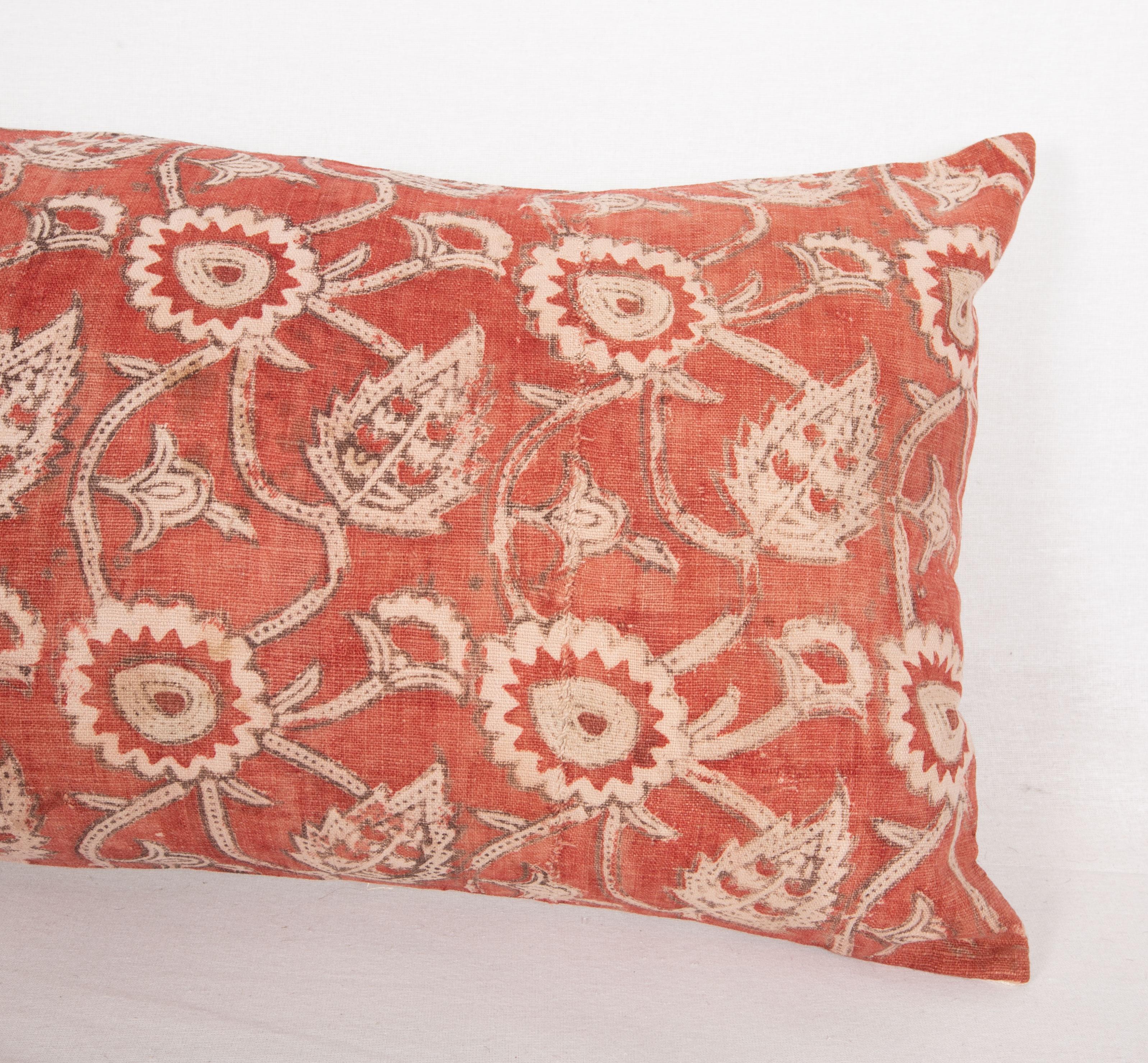 Block Printed Cotton Pillow Cover, Uzbekistan, 1930s In Good Condition In Istanbul, TR