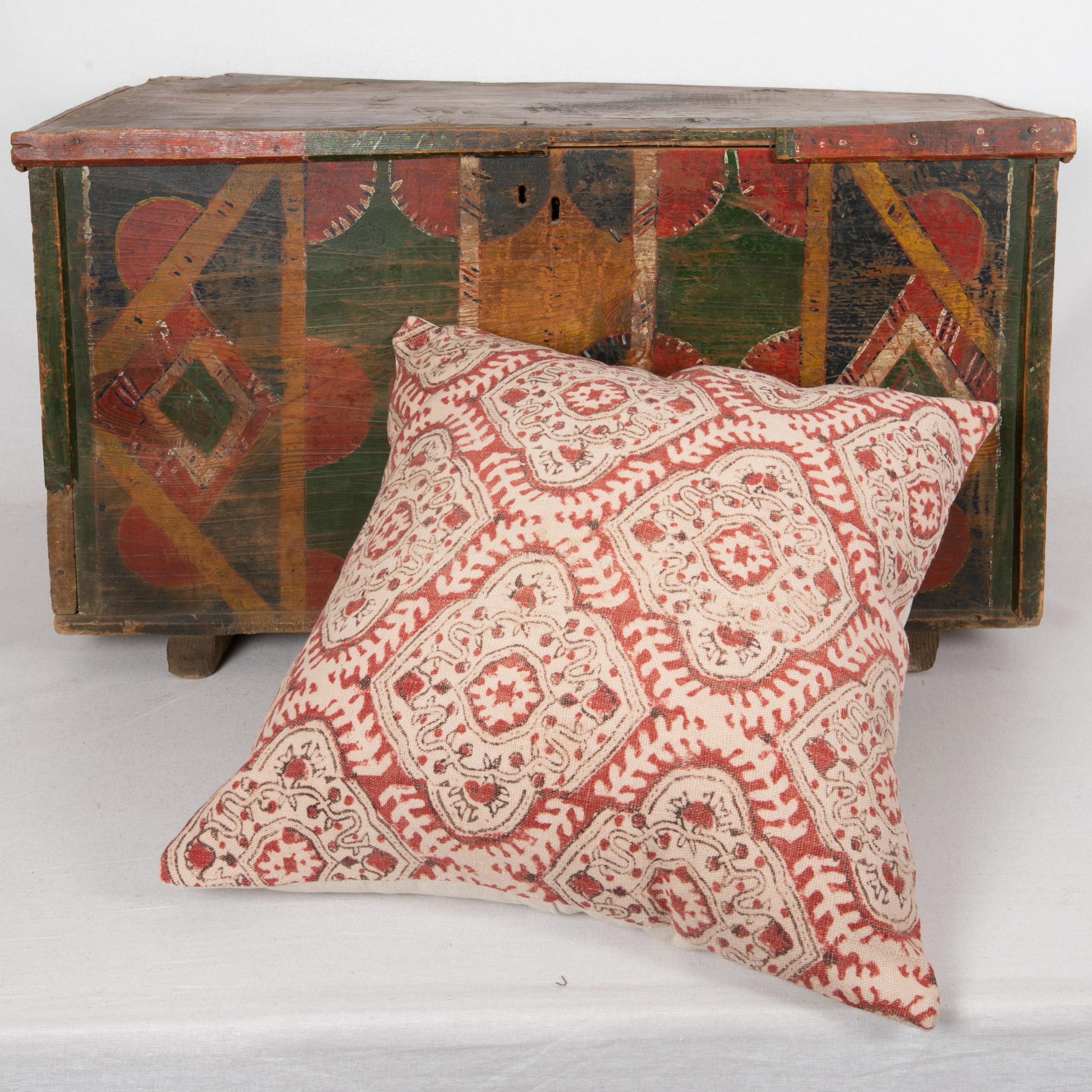 Block Printed Cotton Pillow Cover, Uzbekistan, 1930s 1