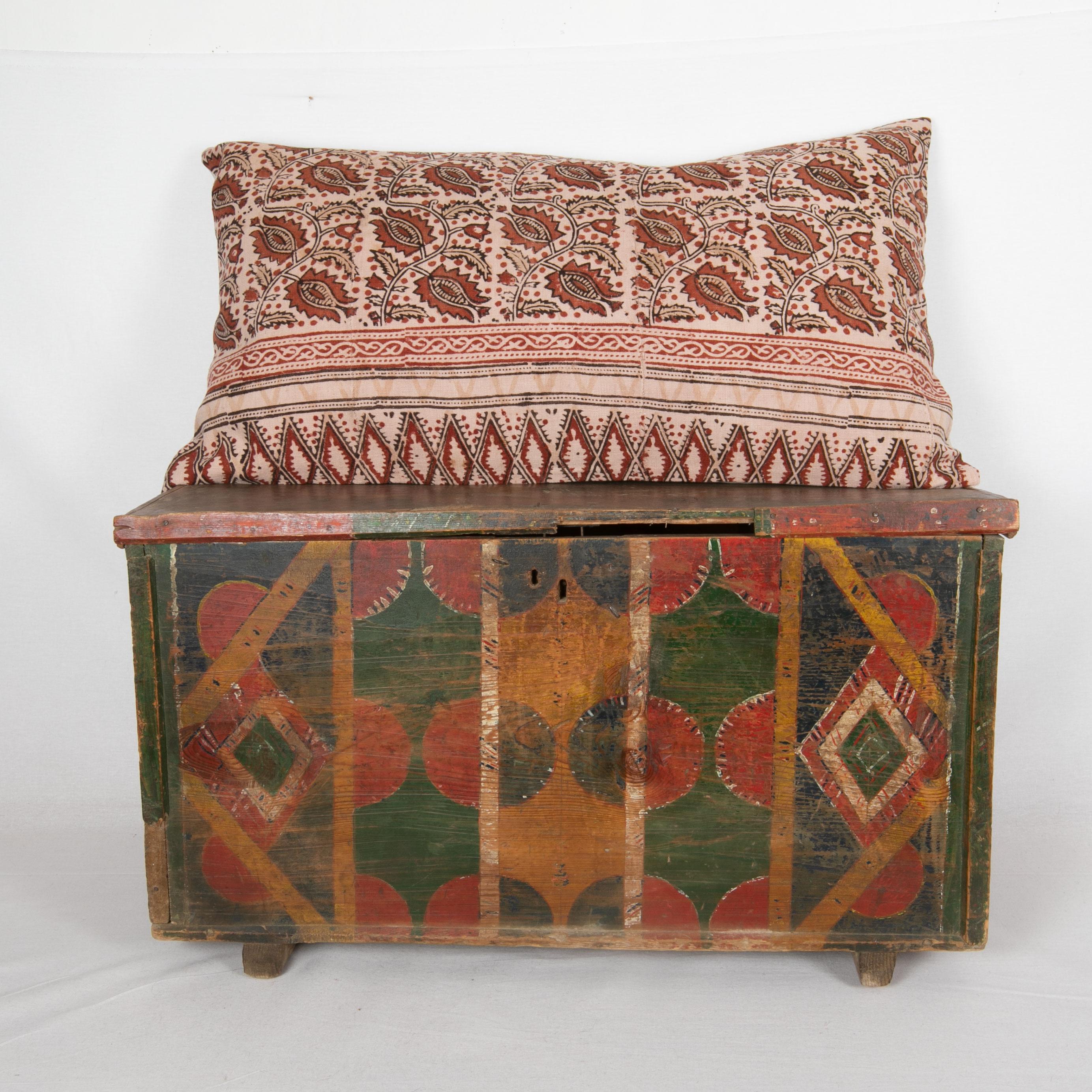 Block Printed Cotton Pillow Cover, Uzbekistan, 1930s For Sale 2