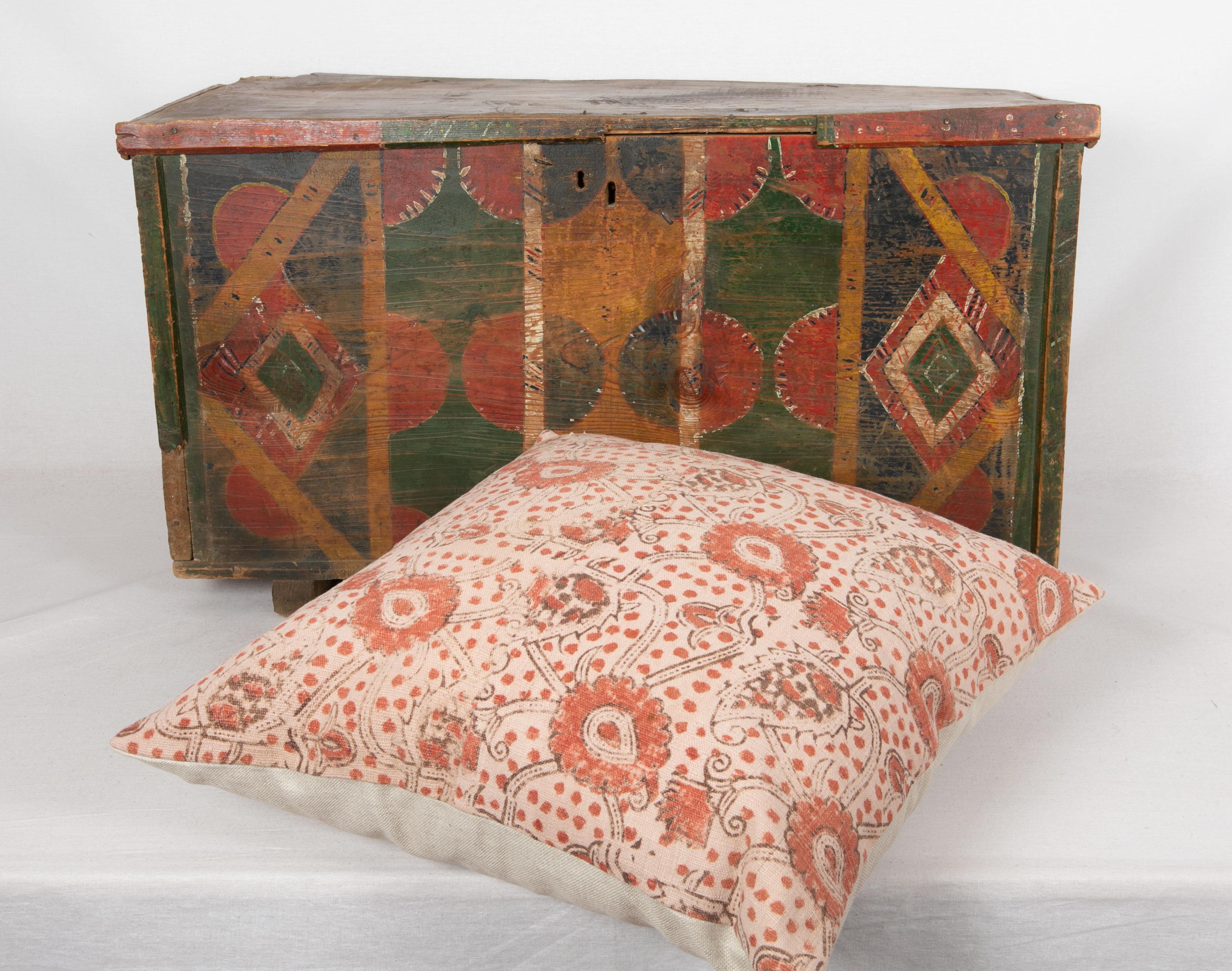 Block Printed Cotton Pillow Cover, Uzbekistan, 1930s For Sale 3