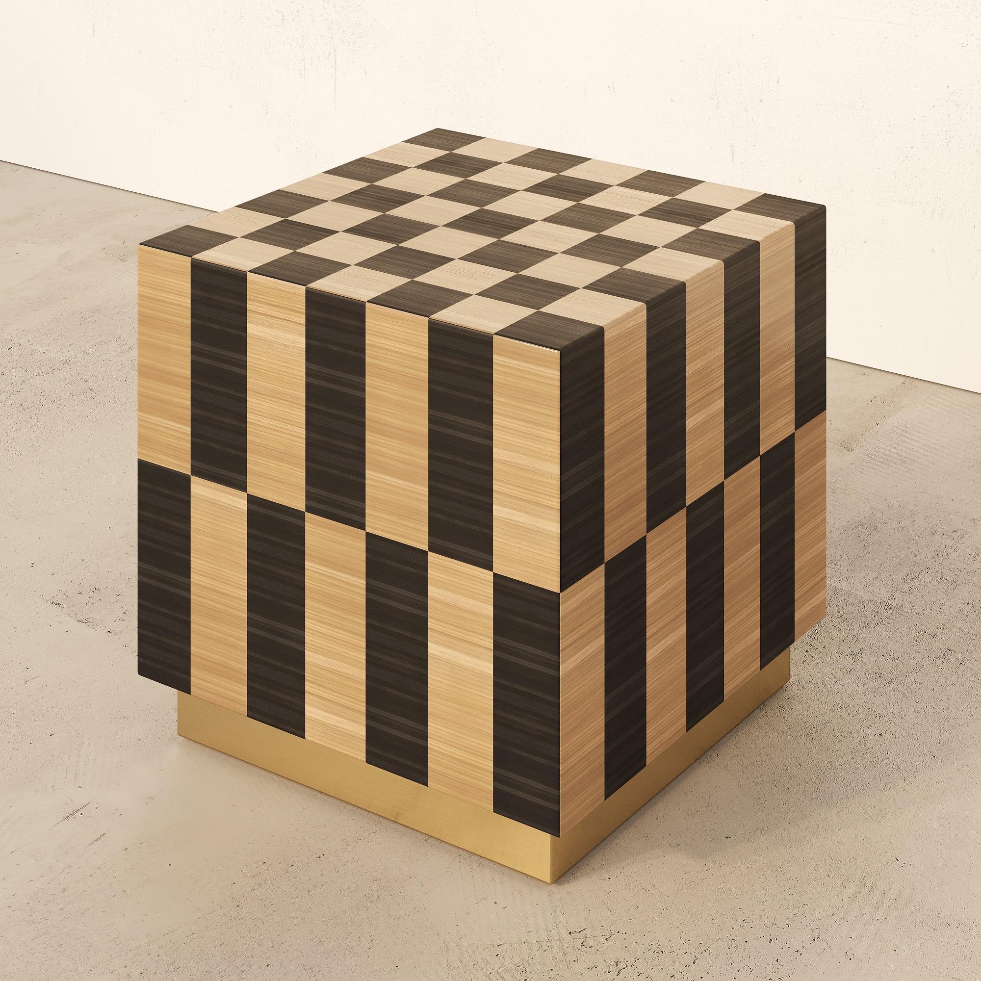 BLOCK SIDE TABLE in straw marquetry technique

Inlay scheme: Checkerboard
Colour scheme: Black Beige
MATERIALS: MDF, painted rye straw, wax
DIMENSIONS (cm): 40x40x45 cm.
Dimensions and colours are customizable
Packaging dimensions (cm): 50 x 50 x H
