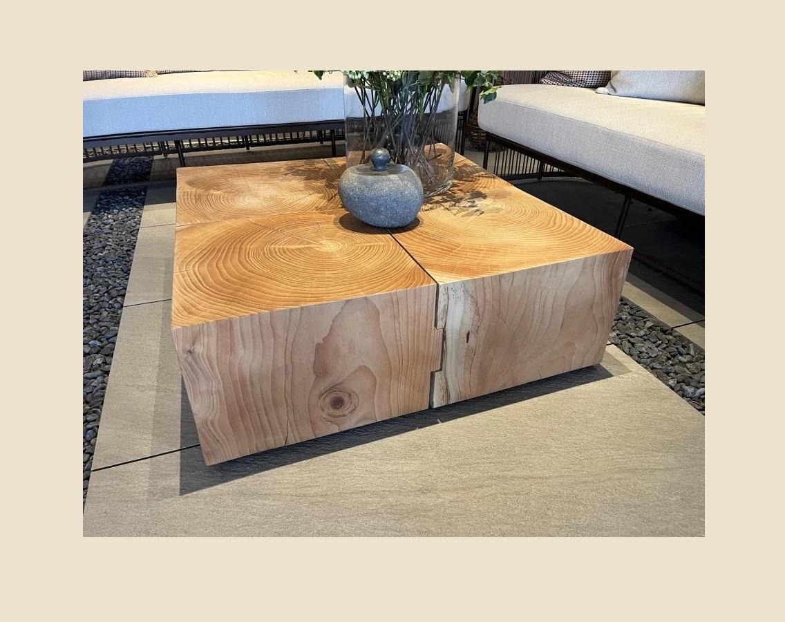 Blocks Outdoor Couchtisch aus duftendem Zedernholz von Riva 1920 Italien (Italienisch) im Angebot