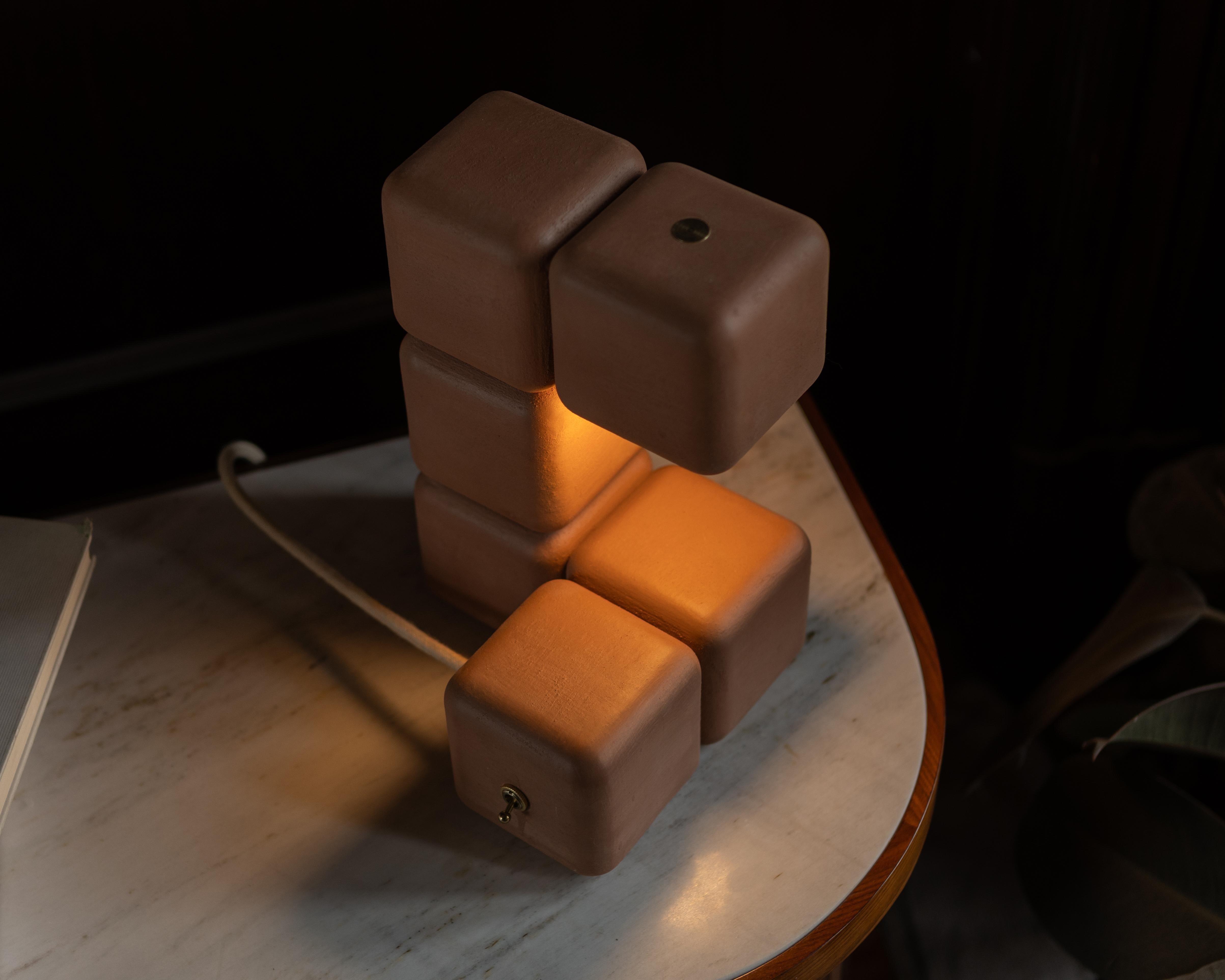 Americano Lampada da tavolo Blocky in vendita