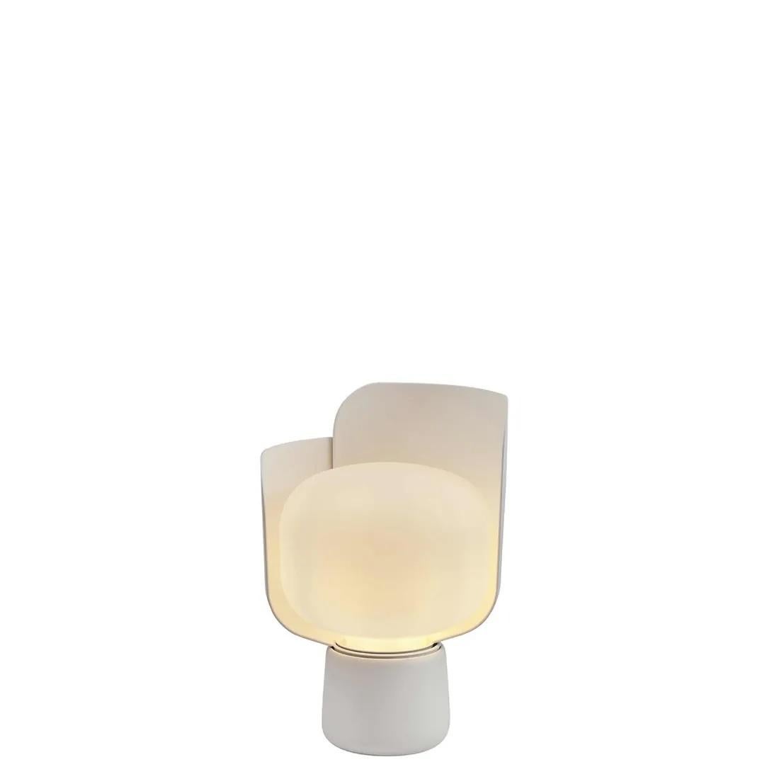 Italian Blom - Medium Table Lamp - White - Fontana Arte By Andreas Engesvik For Sale