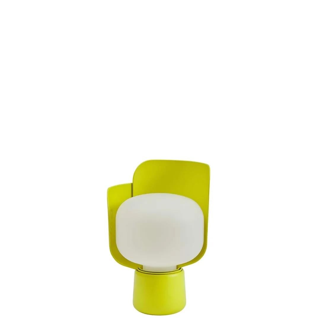 Moderne Lampe de table moyenne jaune Fontana Arte par Andreas Engesvik en vente