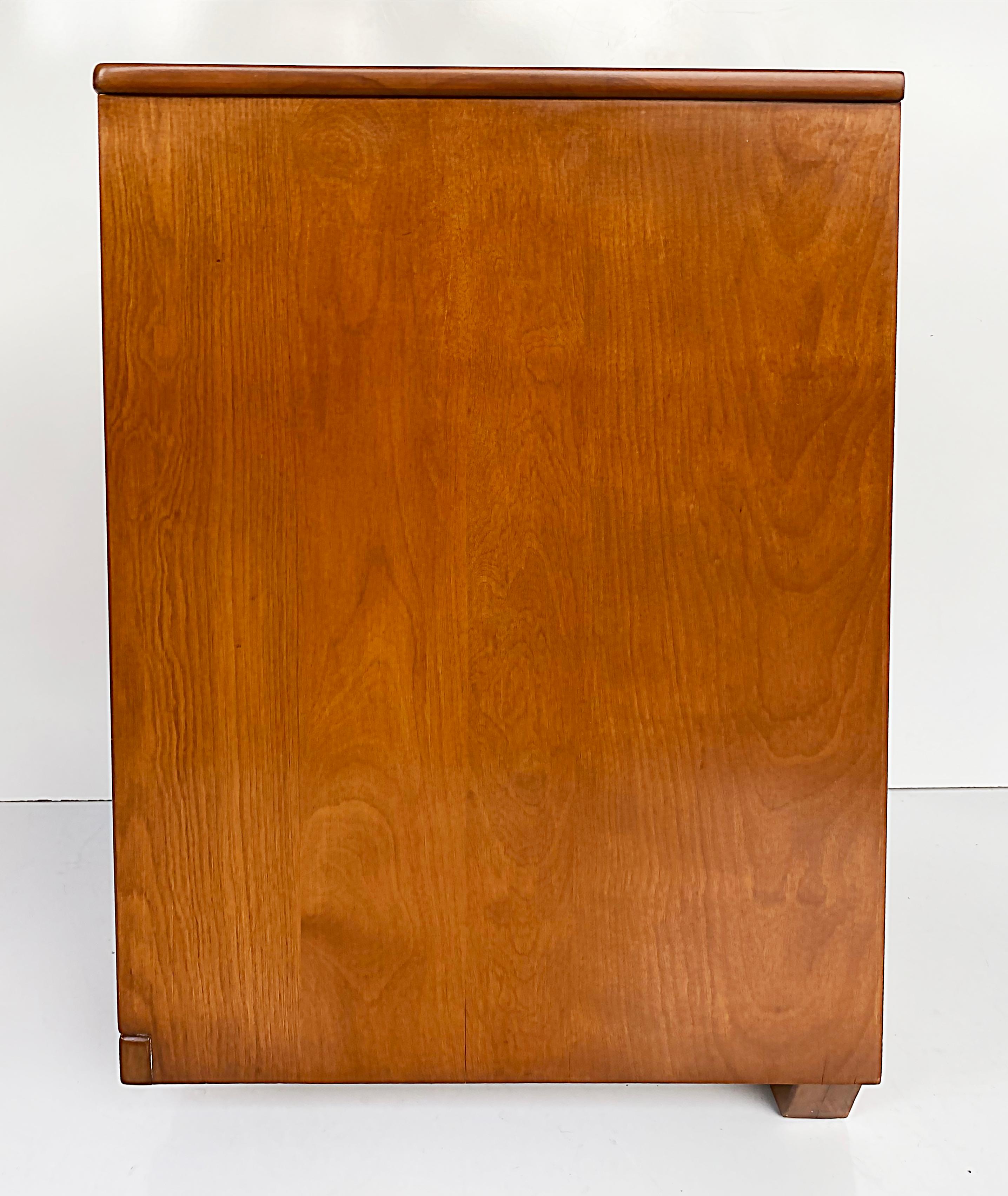 Blonde 1940s French & Heald Block Front Night Stands, Pair 2