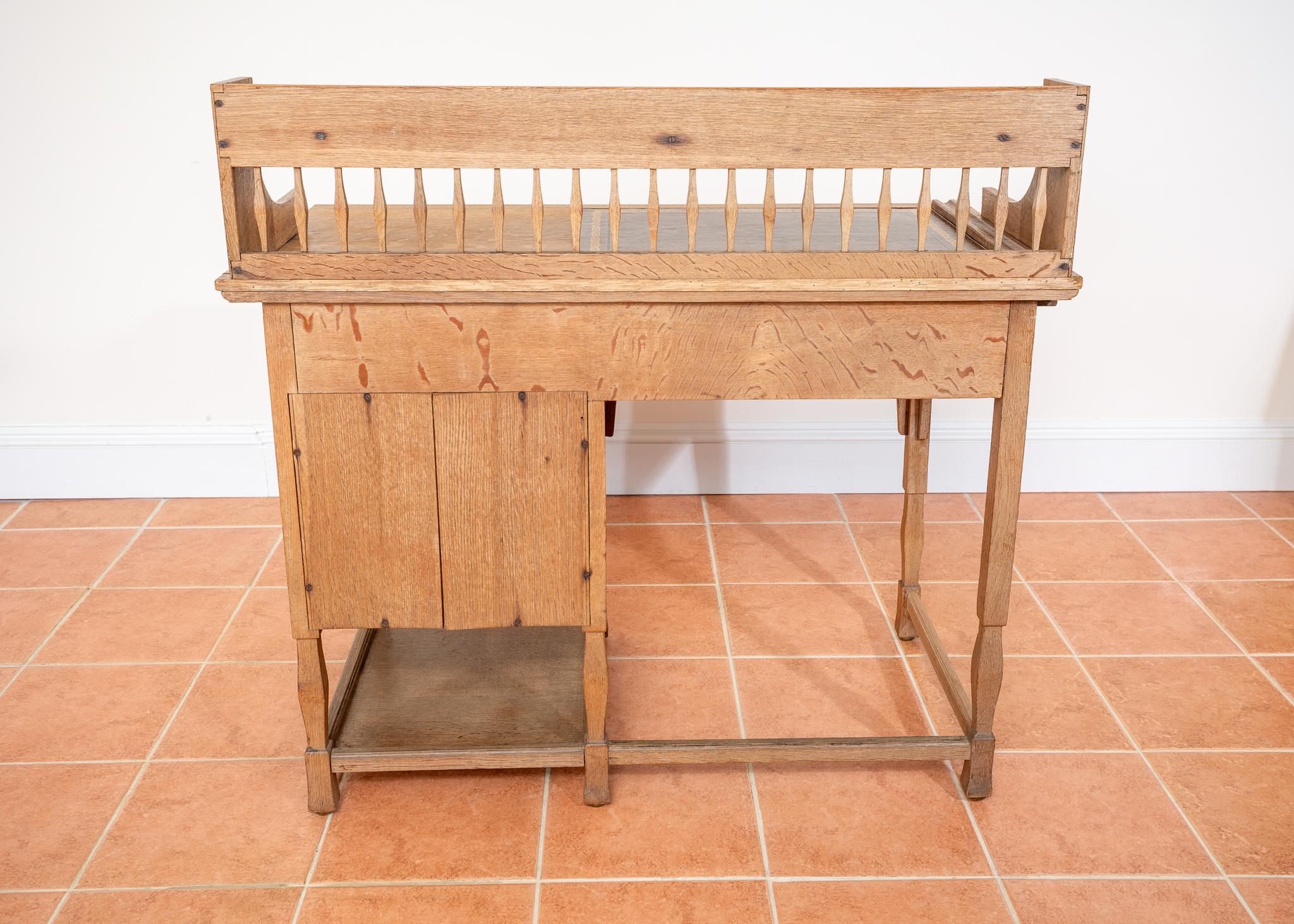 Blonde Arts & Craft Schreibtisch English Antique 1900 Leder Oak Shapland & Petter im Angebot 12