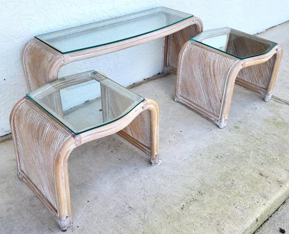 Blonde Bamboo Waterfall Side Console Tables Set In Good Condition For Sale In Lake Worth, FL