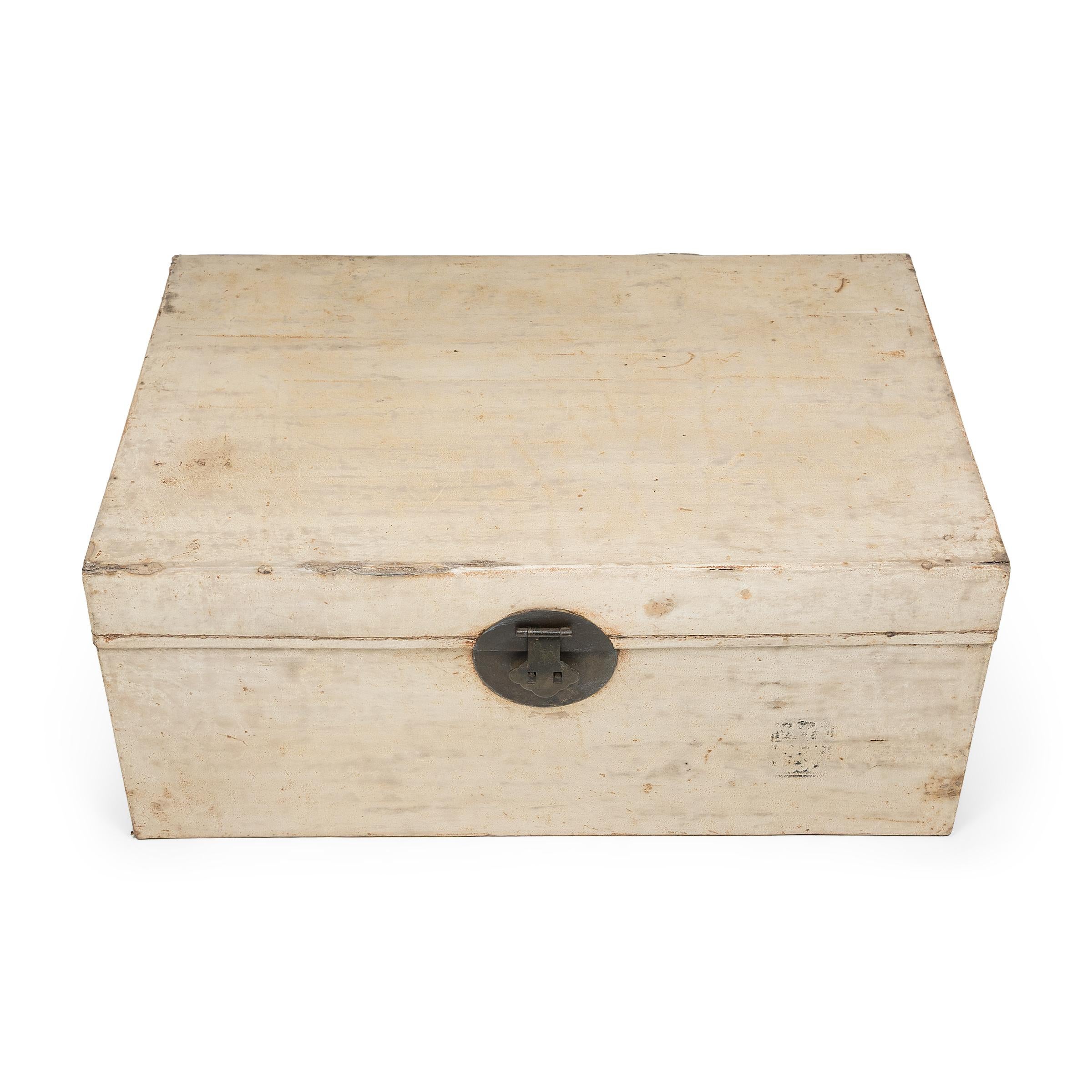 19th Century Blonde Chinese Hide Storage Trunk, C. 1800 For Sale