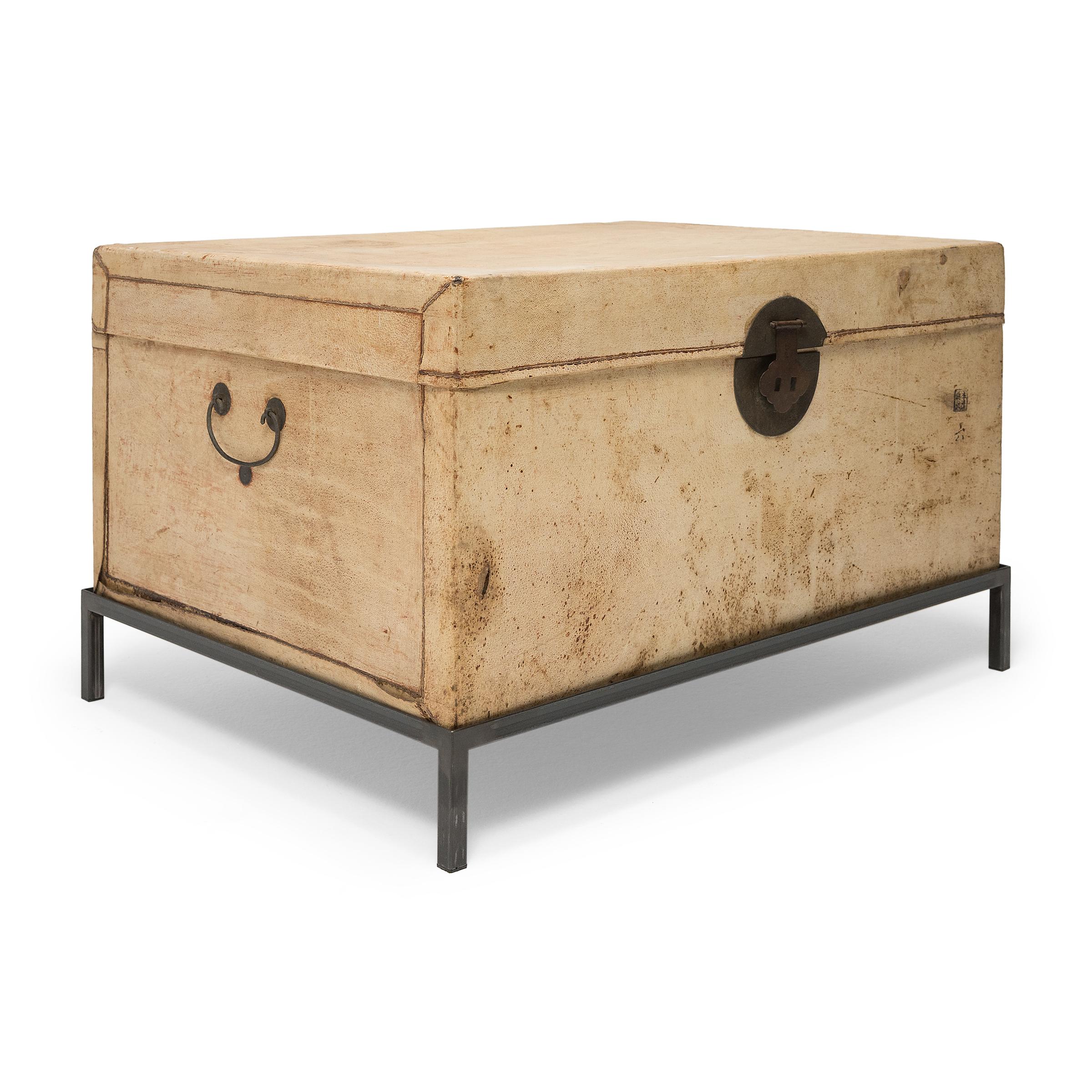 Trunks and storage chests were the most ubiquitous form of household storage throughout the Ming and Qing dynasties. Used to store clothes, linens, kitchen utensils, and other miscellaneous items, trunks were found in every room in the home and were