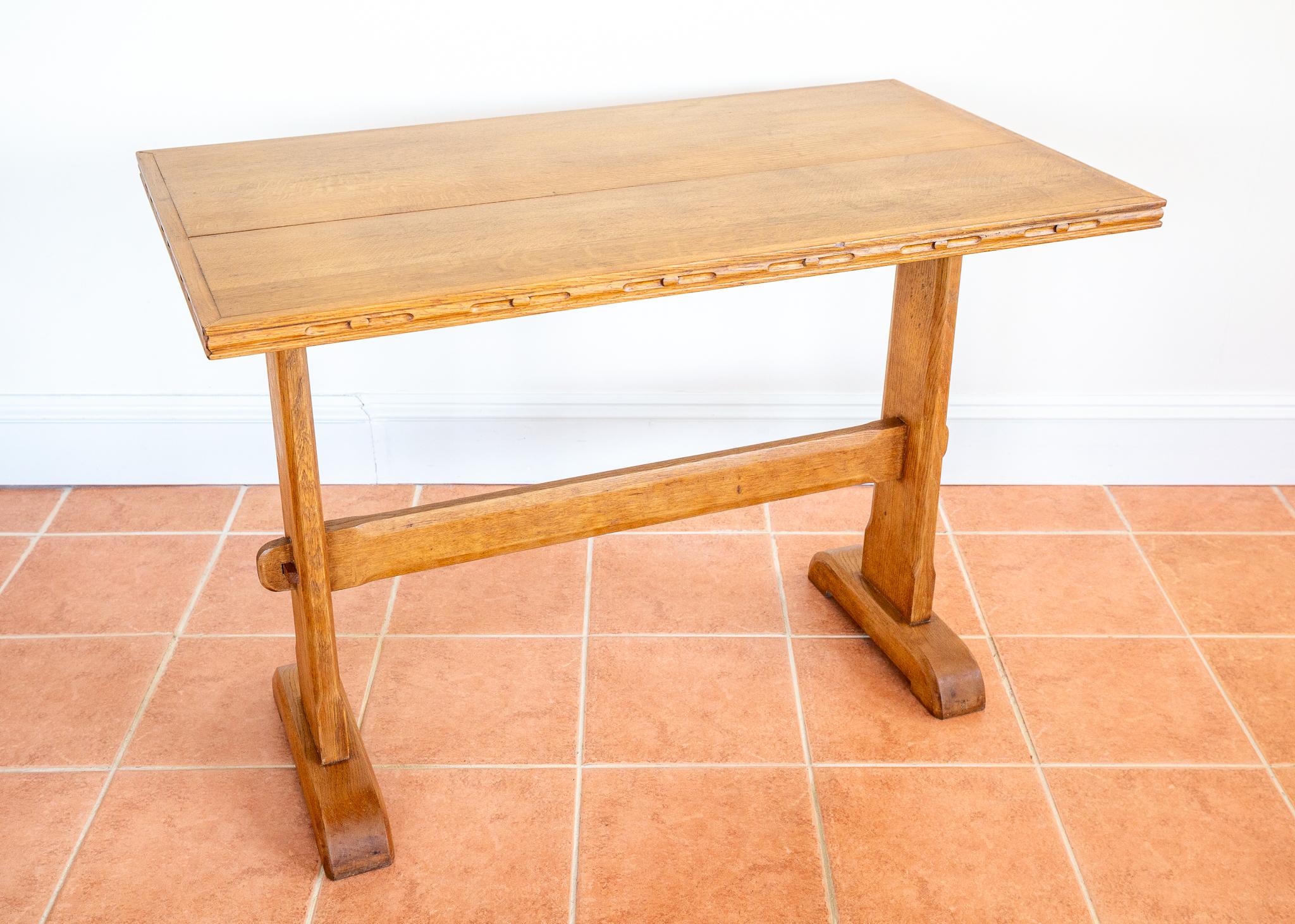Blonde Light Oak Refectory Trestle Table Cotswold School Arts And Crafts Rustic im Angebot 2