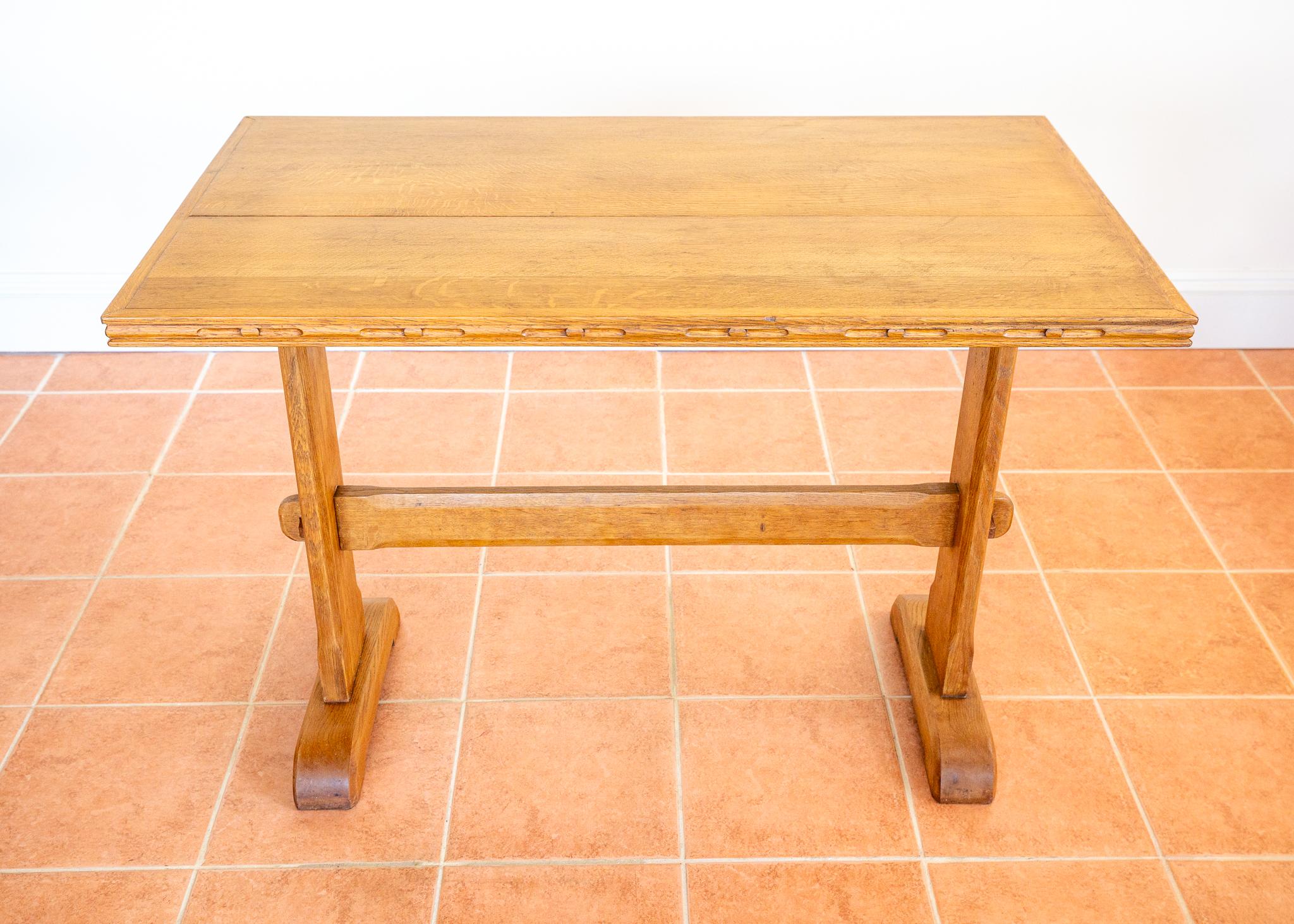 Blonde Light Oak Refectory Trestle Table Cotswold School Arts And Crafts Rustic im Angebot 5