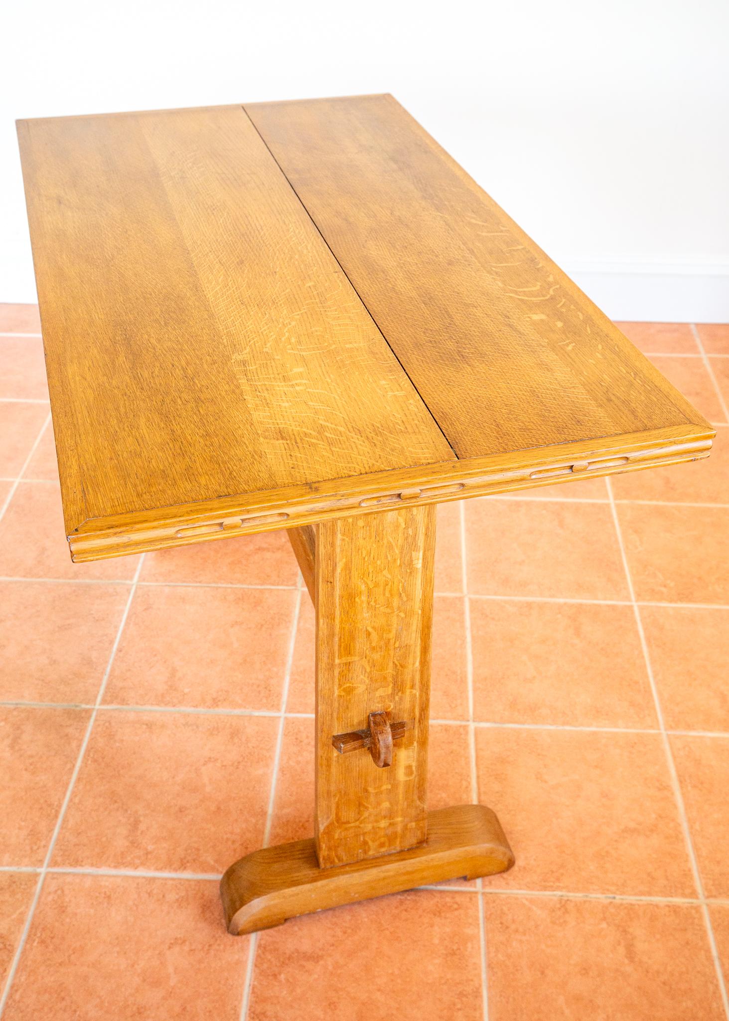 Blonde Light Oak Refectory Trestle Table Cotswold School Arts And Crafts Rustic im Angebot 8