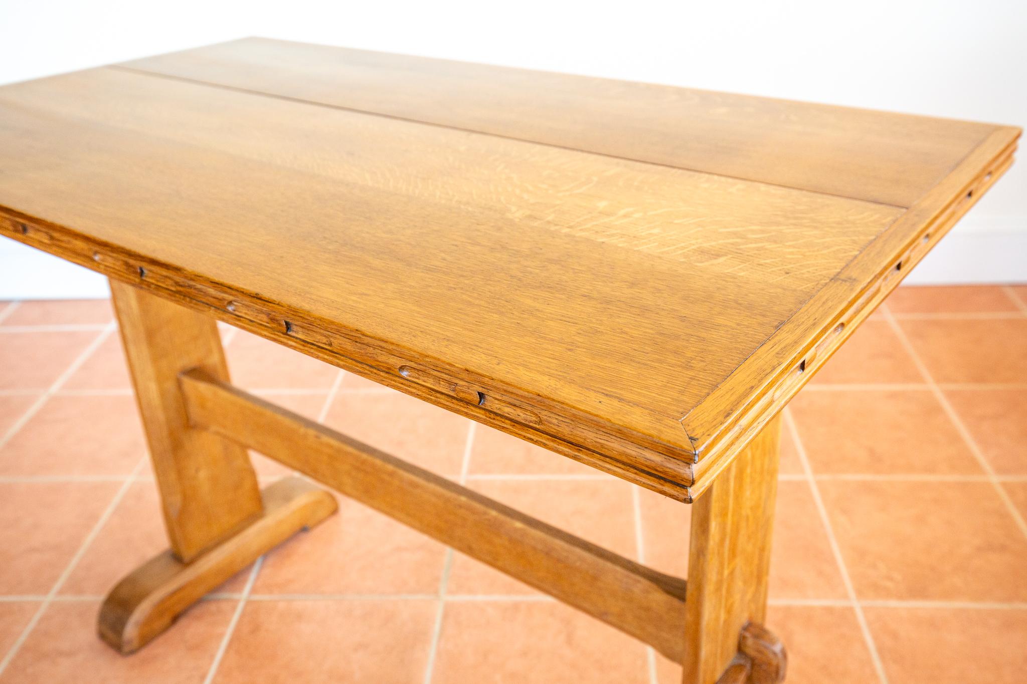 Blonde Light Oak Refectory Trestle Table Cotswold School Arts And Crafts Rustic im Angebot 10