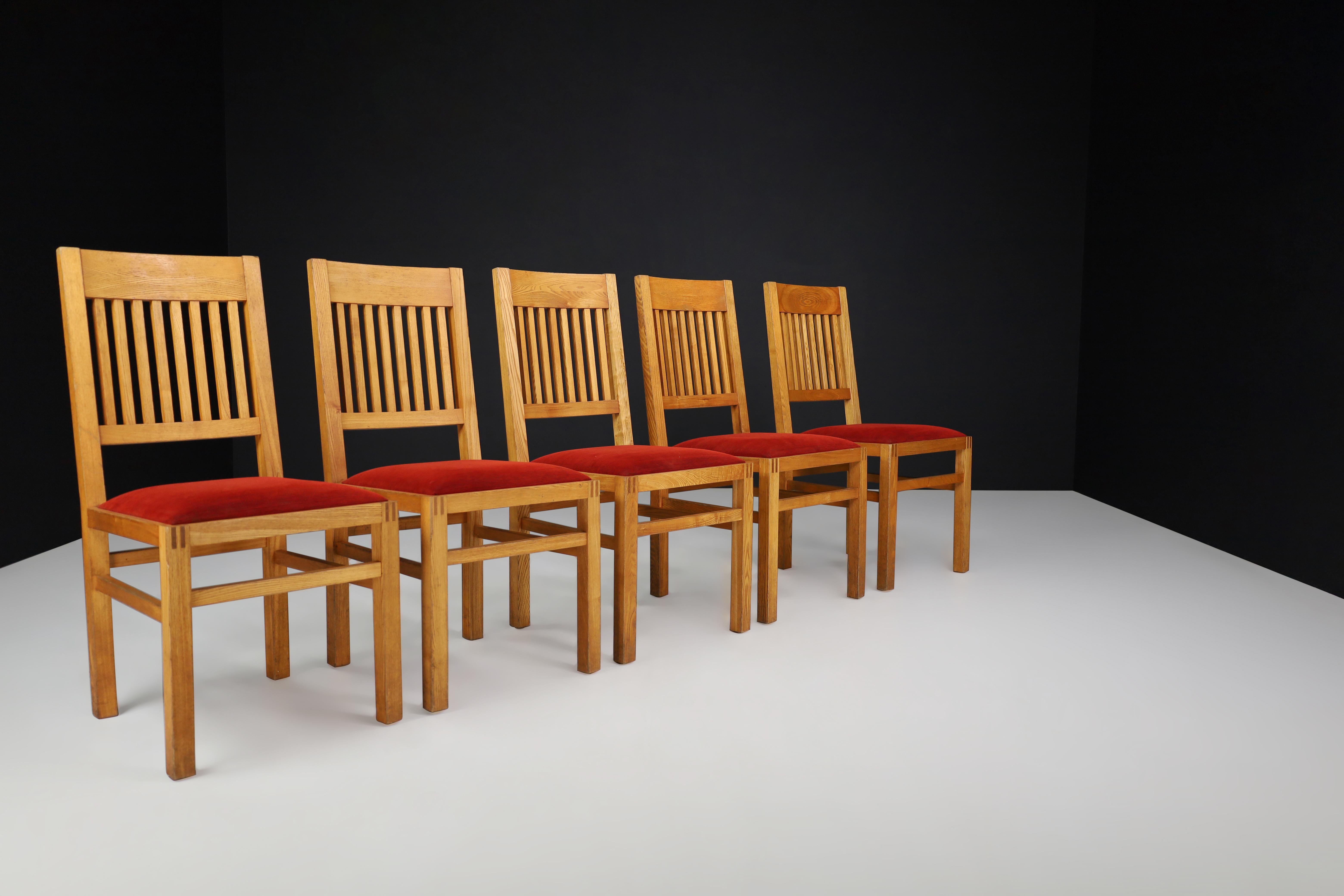 Blonde Oak and Crimson-Red Velvet Dining Room Chairs the Netherlands 1970s Set/6 For Sale 1