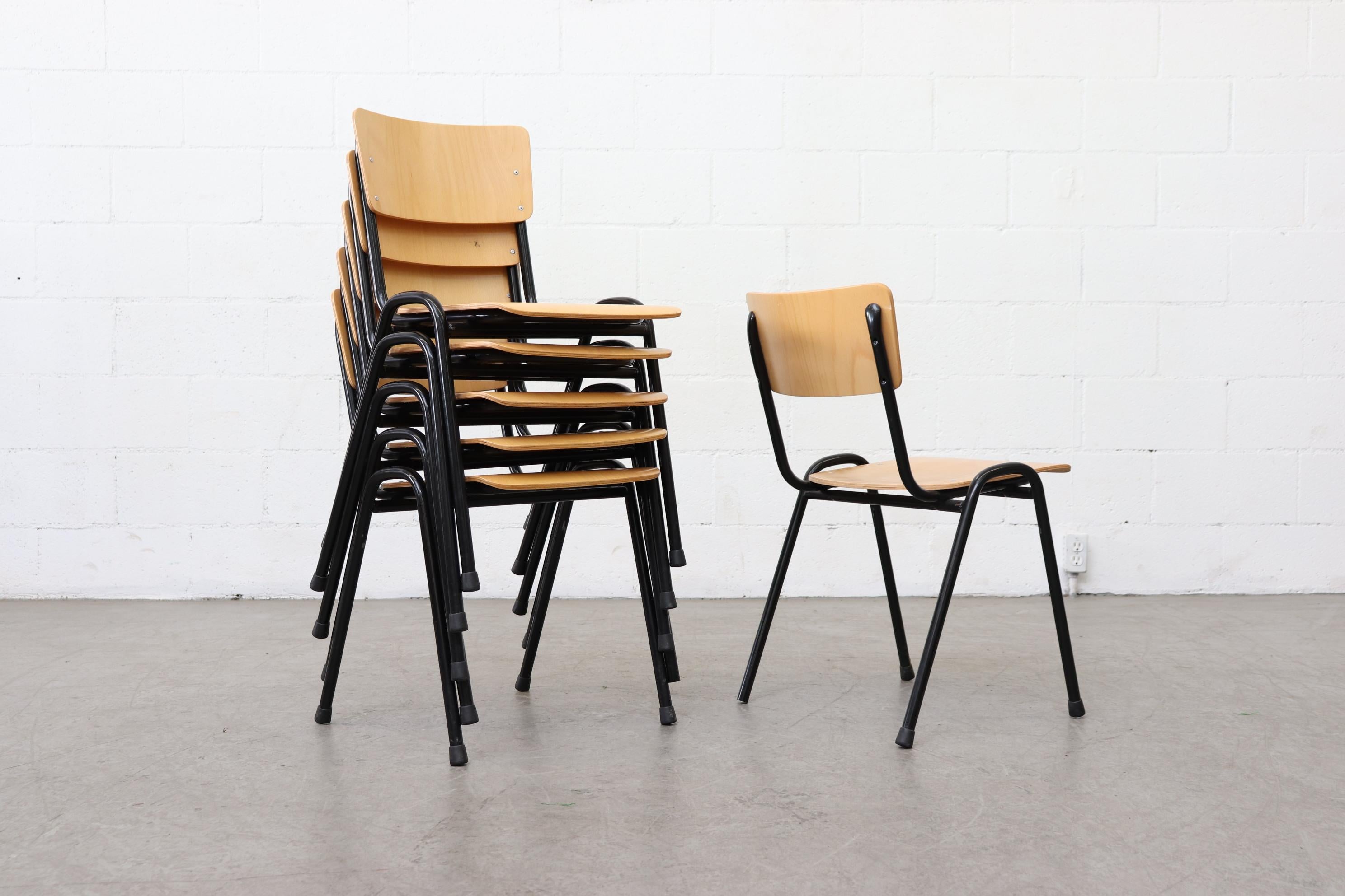 metal frame stacking chairs