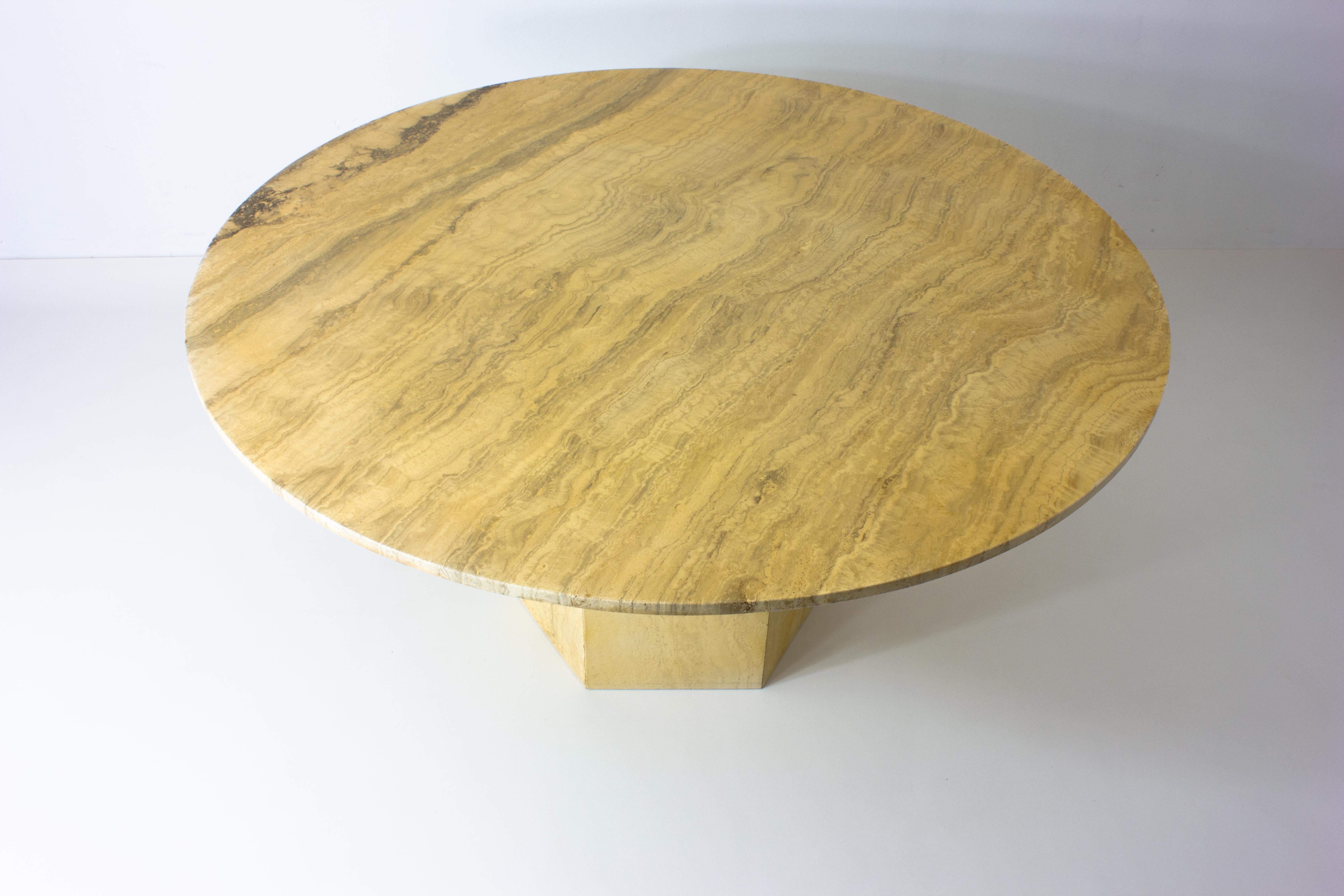 Italian Blonde Travertine Dining Table, Italy 1970s