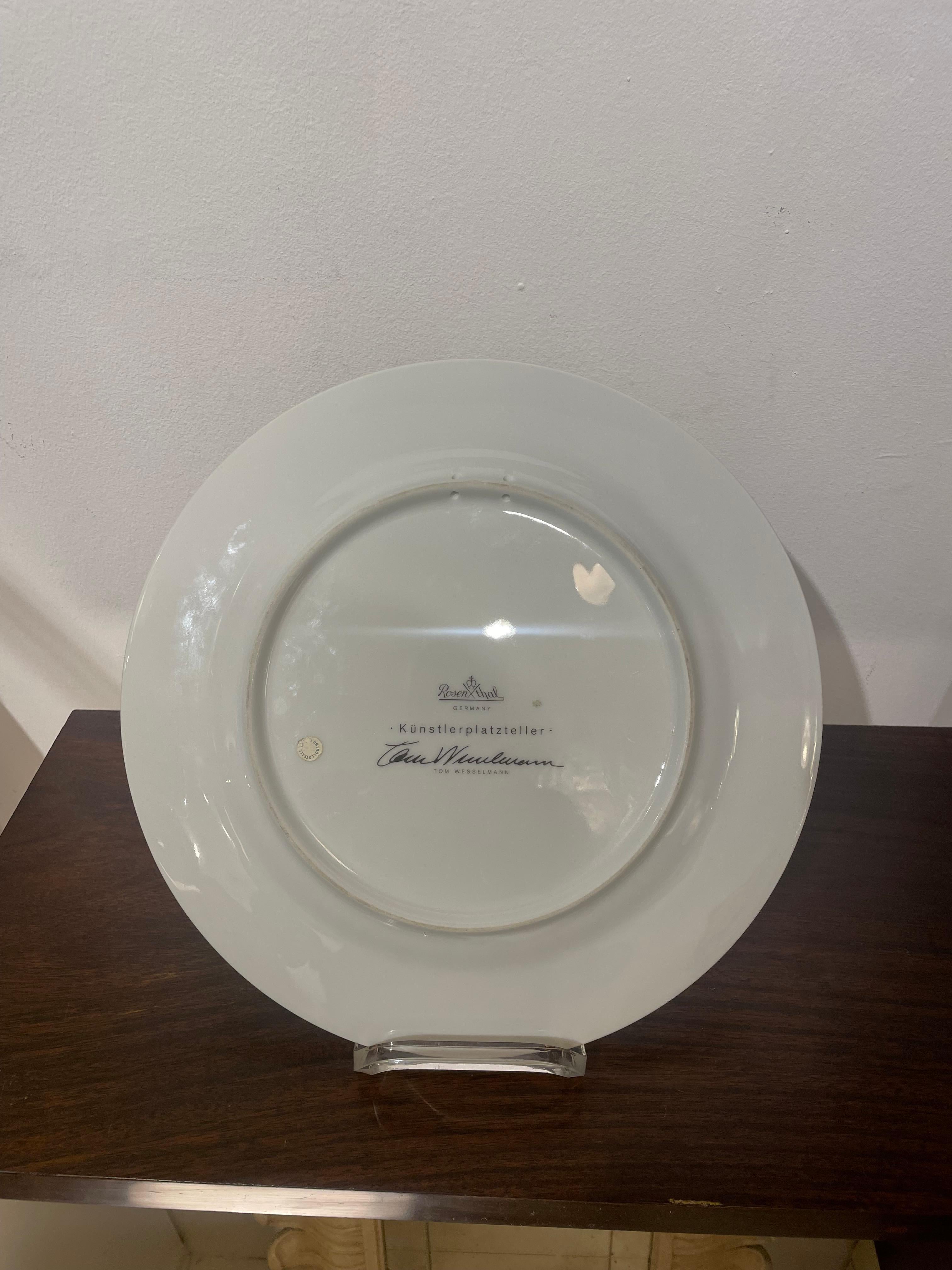 Blonde Vivienne Porcelaine Plate Signed by Tom Wesselmann, Rosenthal Studio In Good Condition In Brussels, BE