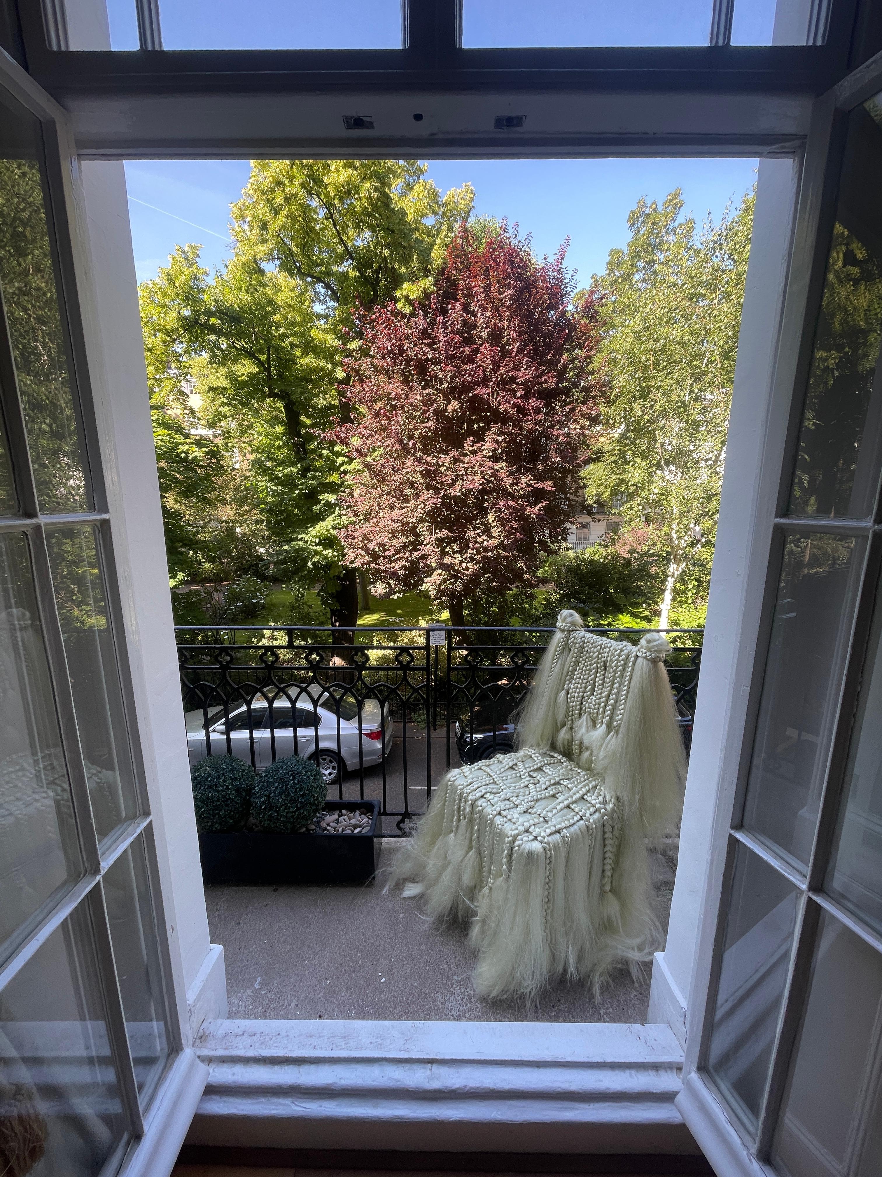 Chaise Blondie de Maria Zakioso en vente 4