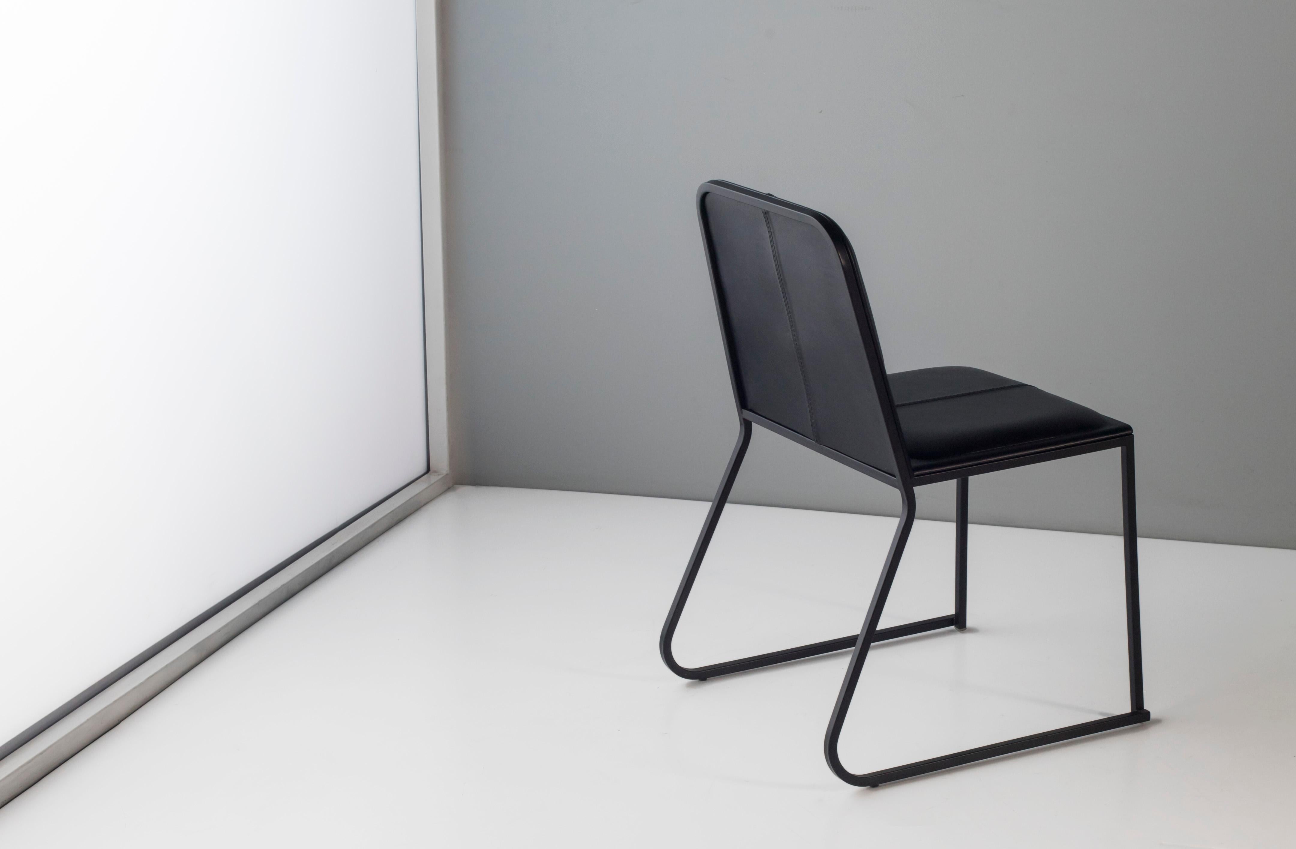 Bloo Chair with Arms by Doimo Brasil In New Condition For Sale In Geneve, CH