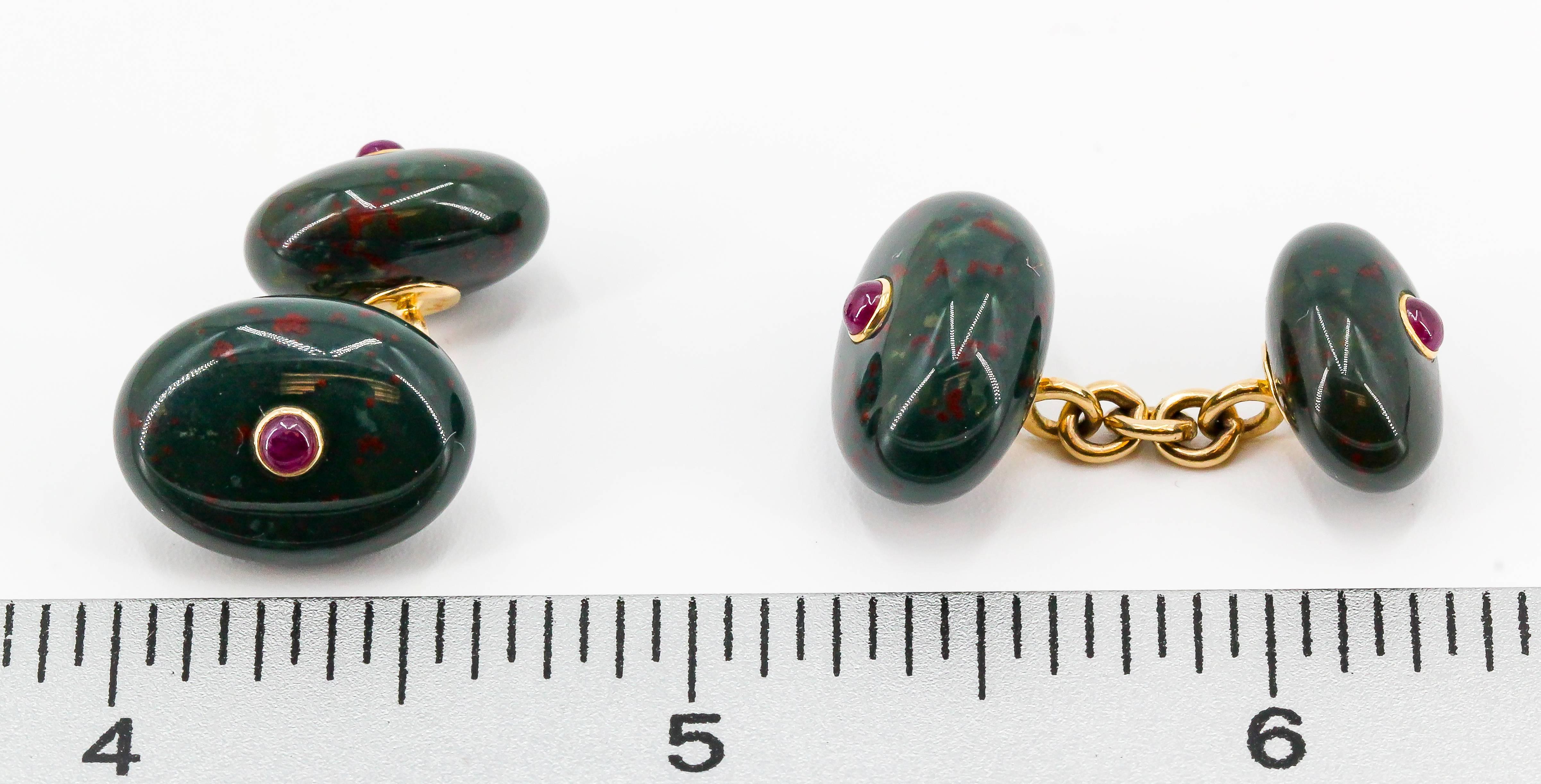 Bloodstone, Ruby and Gold Cufflinks In Excellent Condition In New York, NY