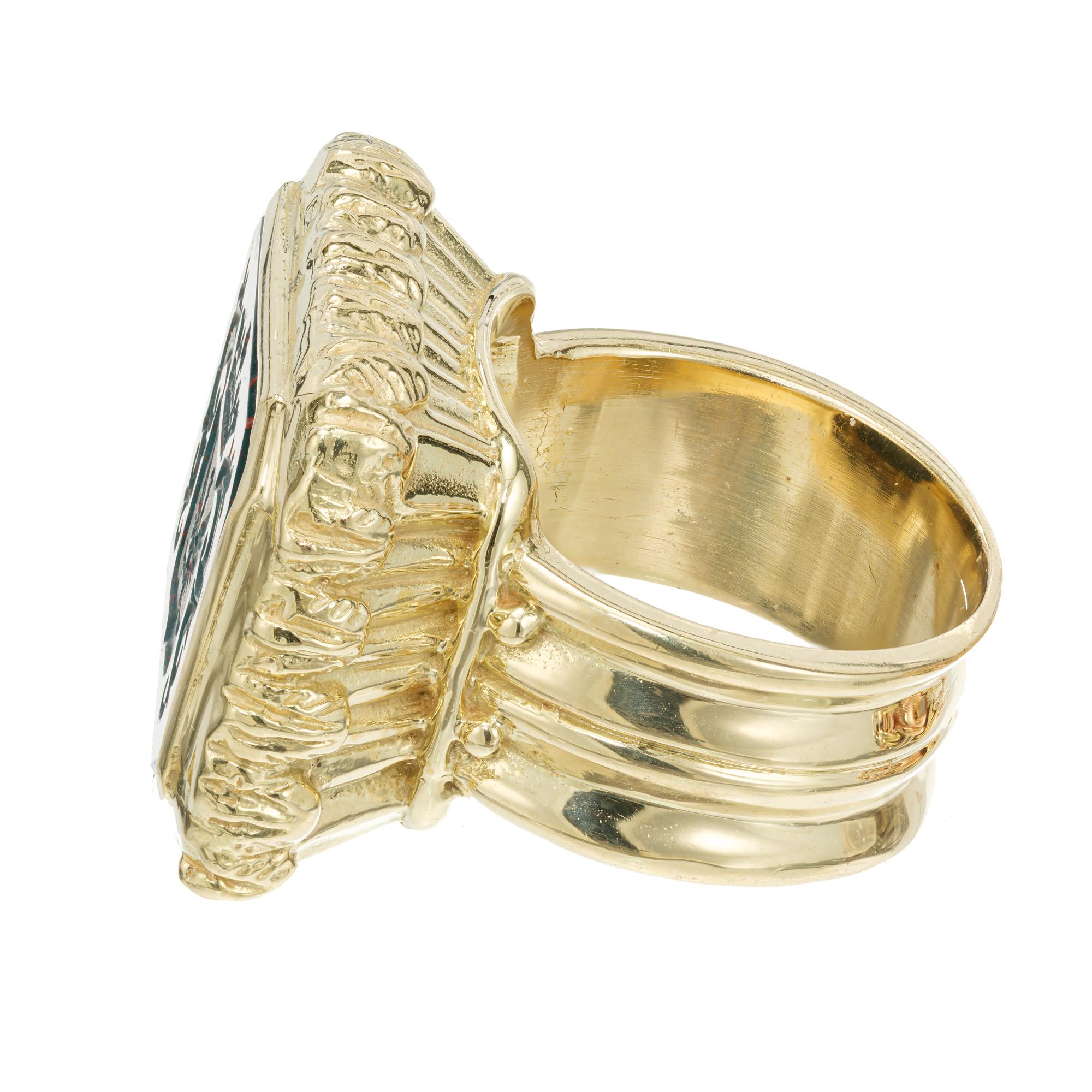 Women's Bloodstone Yellow Gold Carved Crest Cocktail Ring For Sale