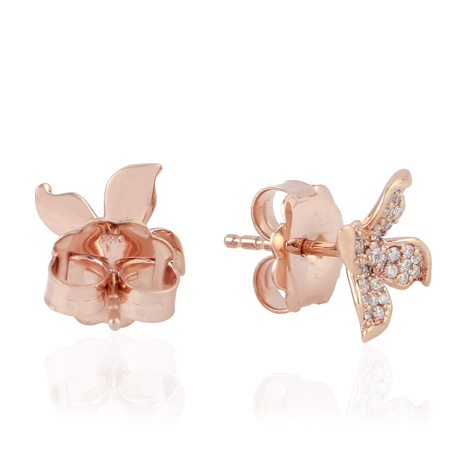 Modern Bloom 18 Karat Gold Diamond Stud Earrings For Sale