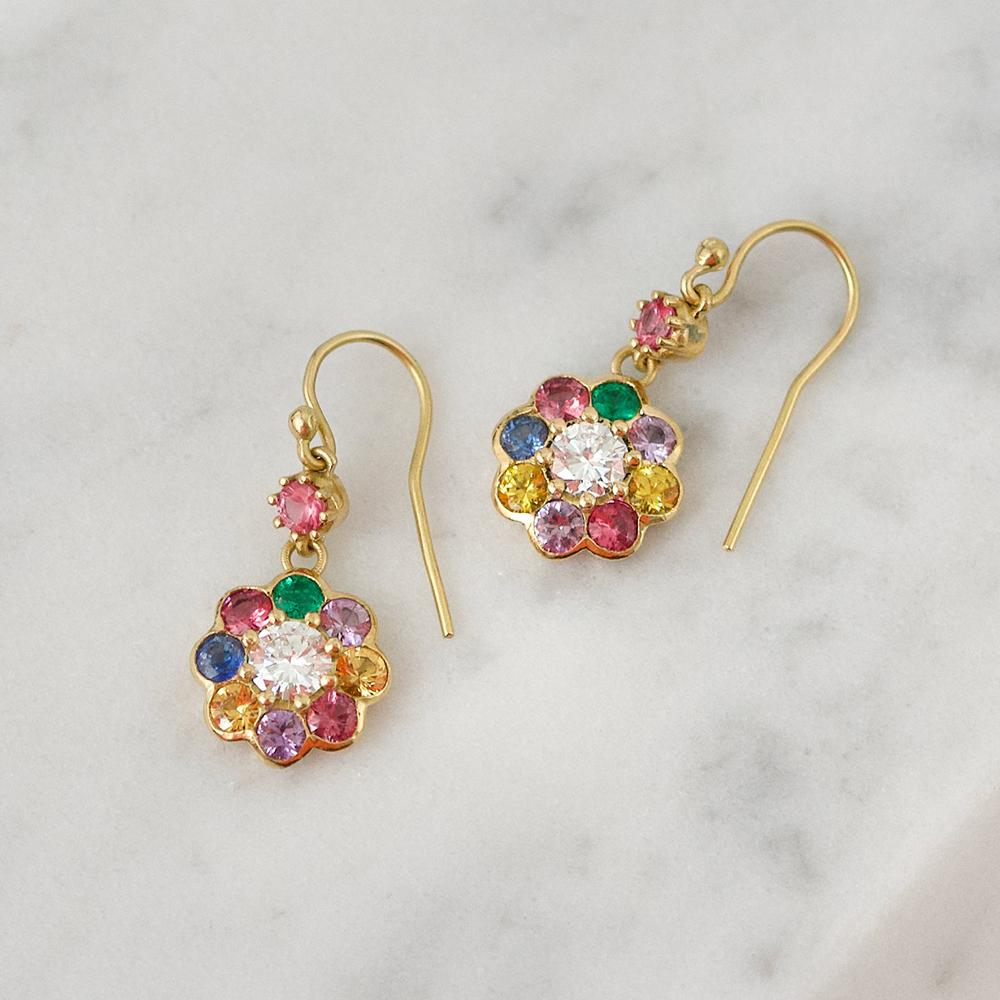Victorien Boucles d'oreilles fleurs en or 18ct en vente