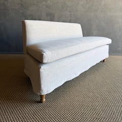 Bloom Bay Banquette