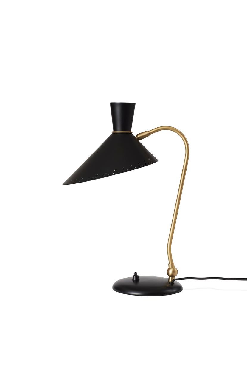 Bloom black noir table lamp by Warm Nordic
Dimensions: D 20 x W 29 x H 42 cm
Material: Lacquered steel, brass
Weight: 2 kg
Also available in different colours.

A little table lamp with great personality, designed in the 1950s by the grand master of
