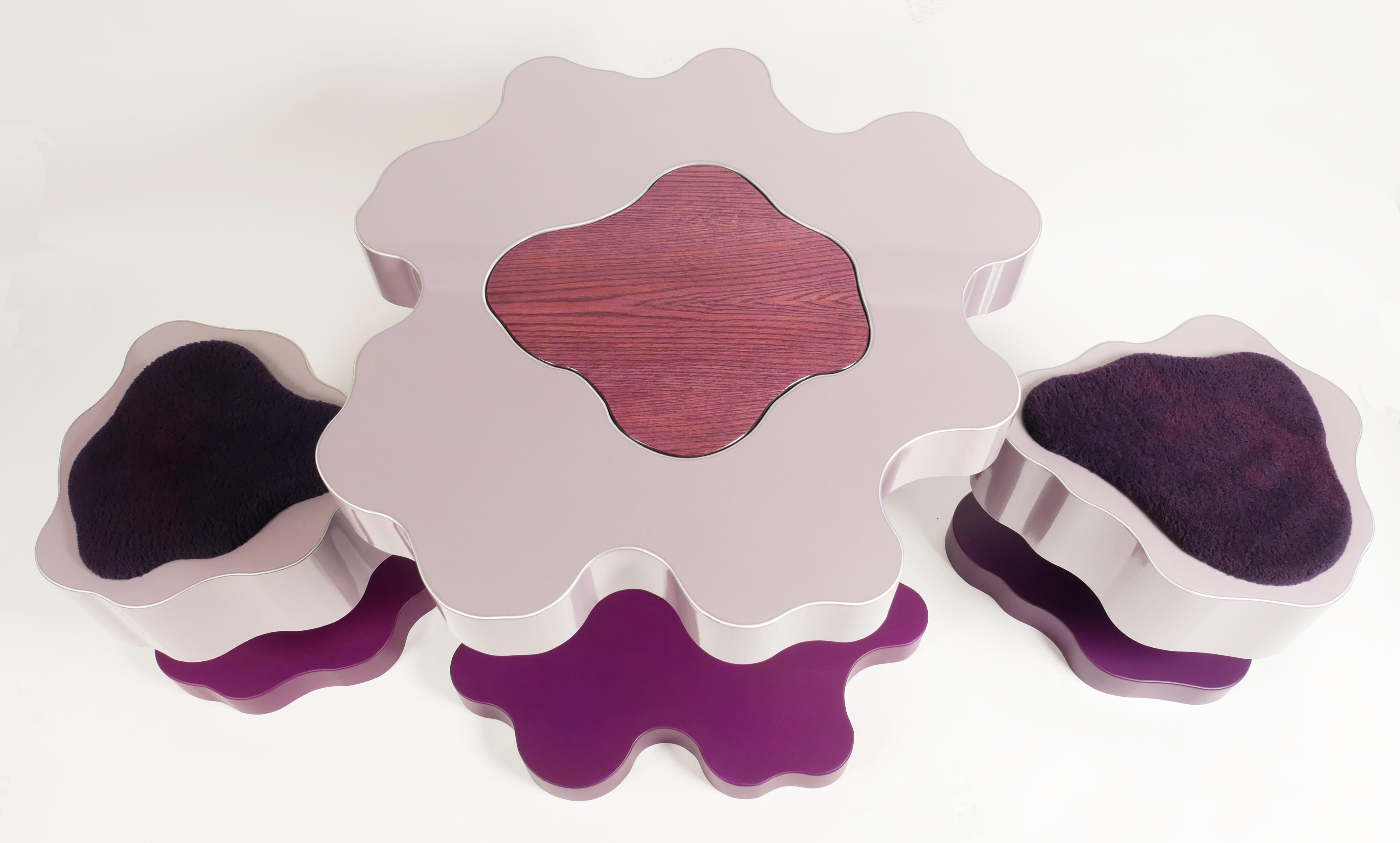 Bloom Cafe Set by Bert Furnari, Retro Powder-Coated Aluminum Table and Stools In New Condition For Sale In New York, NY