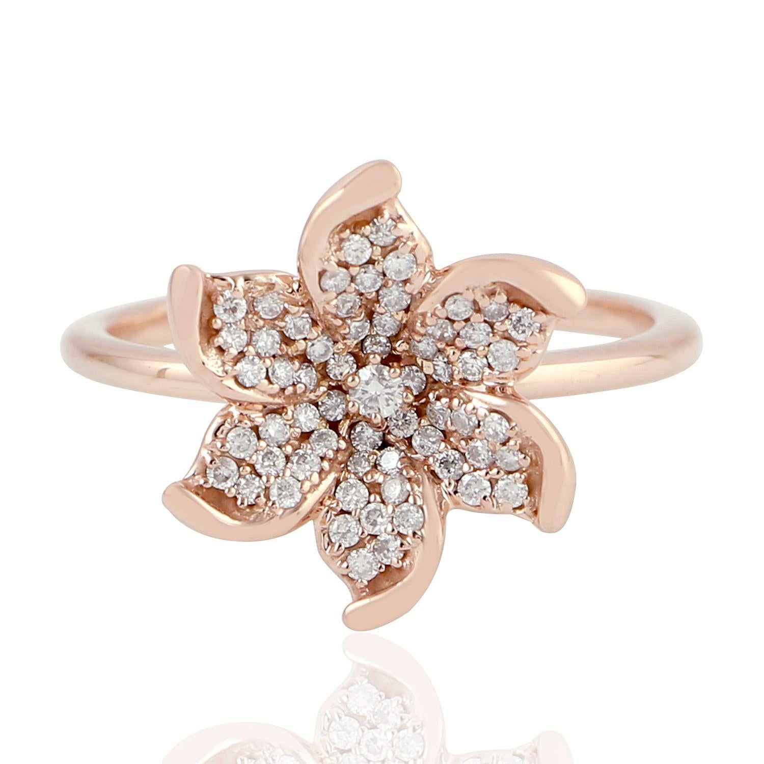 For Sale:  Bloom Diamond 18 Karat Gold Ring 4