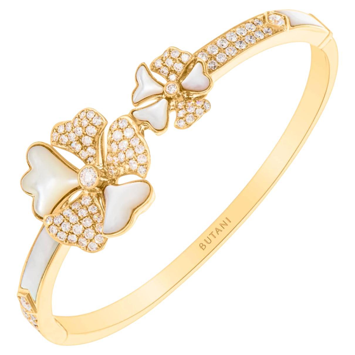 Bloom Diamond and Mother of Pearl Duo Flower Bangle in 18k Yellow Gold For Sale
