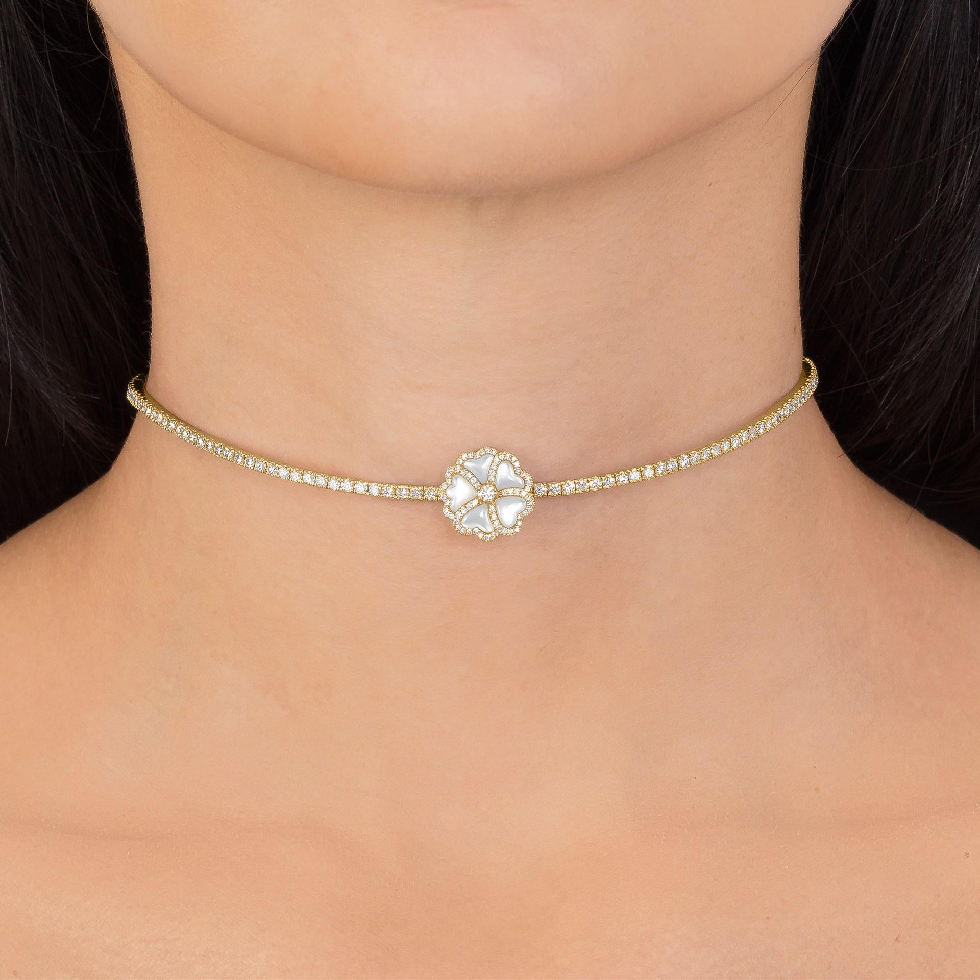 Round Cut Bloom Diamond and Mother of Pearl Flower Choker Necklace in 18k Yellow Gold For Sale