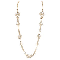 Bloom Diamond and Mother-of-pearl Long Flower Chain Necklace in 18k Yellow Gold