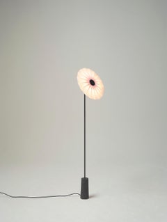 Bloom floor light - Black