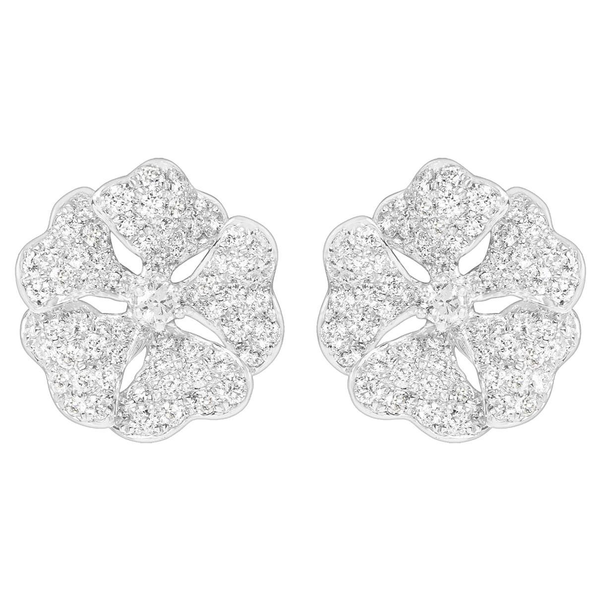 Boucles d'oreilles Bloom en or blanc 18 carats avec petits diamants pavés en vente