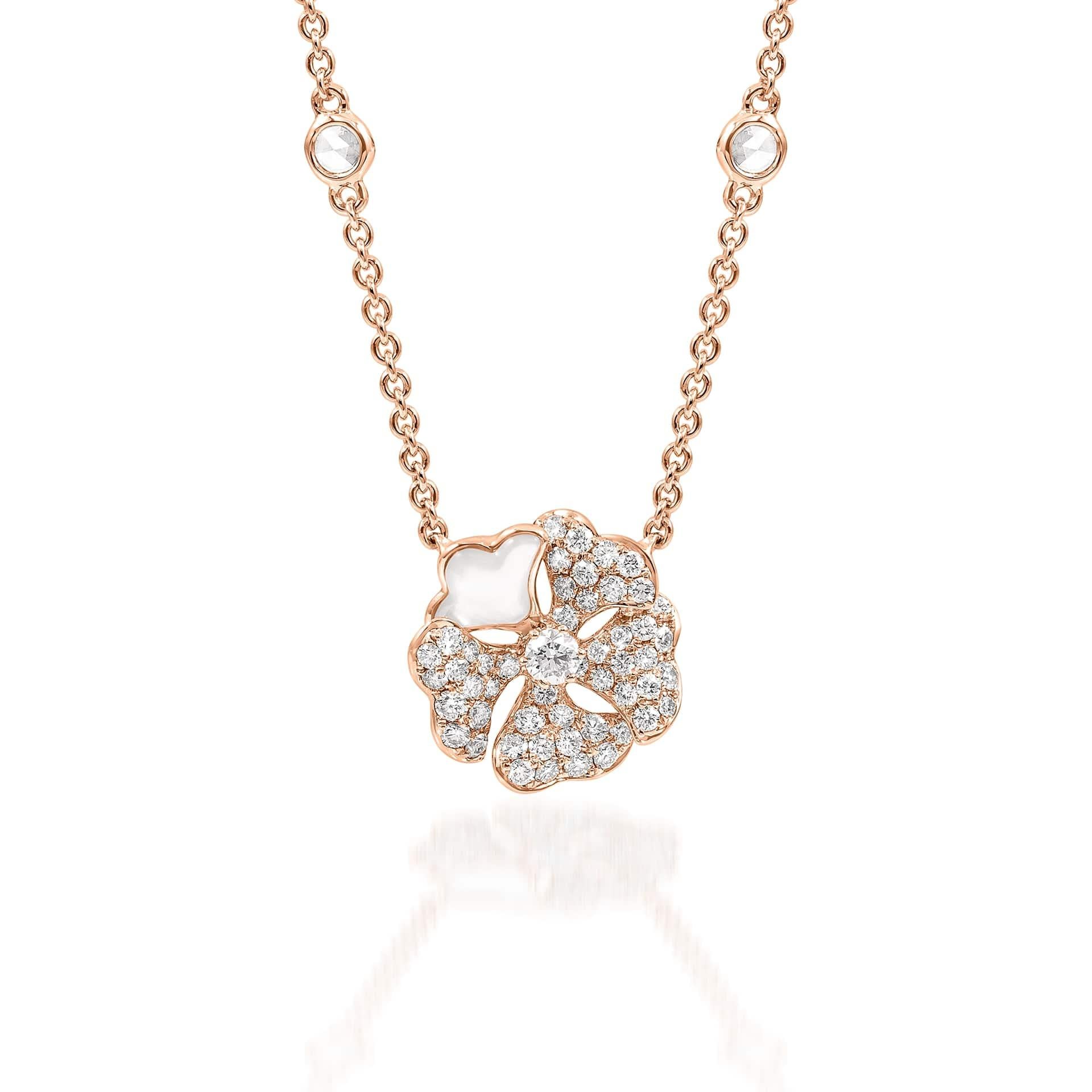 Bloom Pavé Diamond and Mother-of-Pearl Flower Necklace in 18K Rose Gold

Inspired by the exquisite petals of the alpine cinquefoil flower, the Bloom collection combines the richness of diamonds and precious metals with the light versatility of this