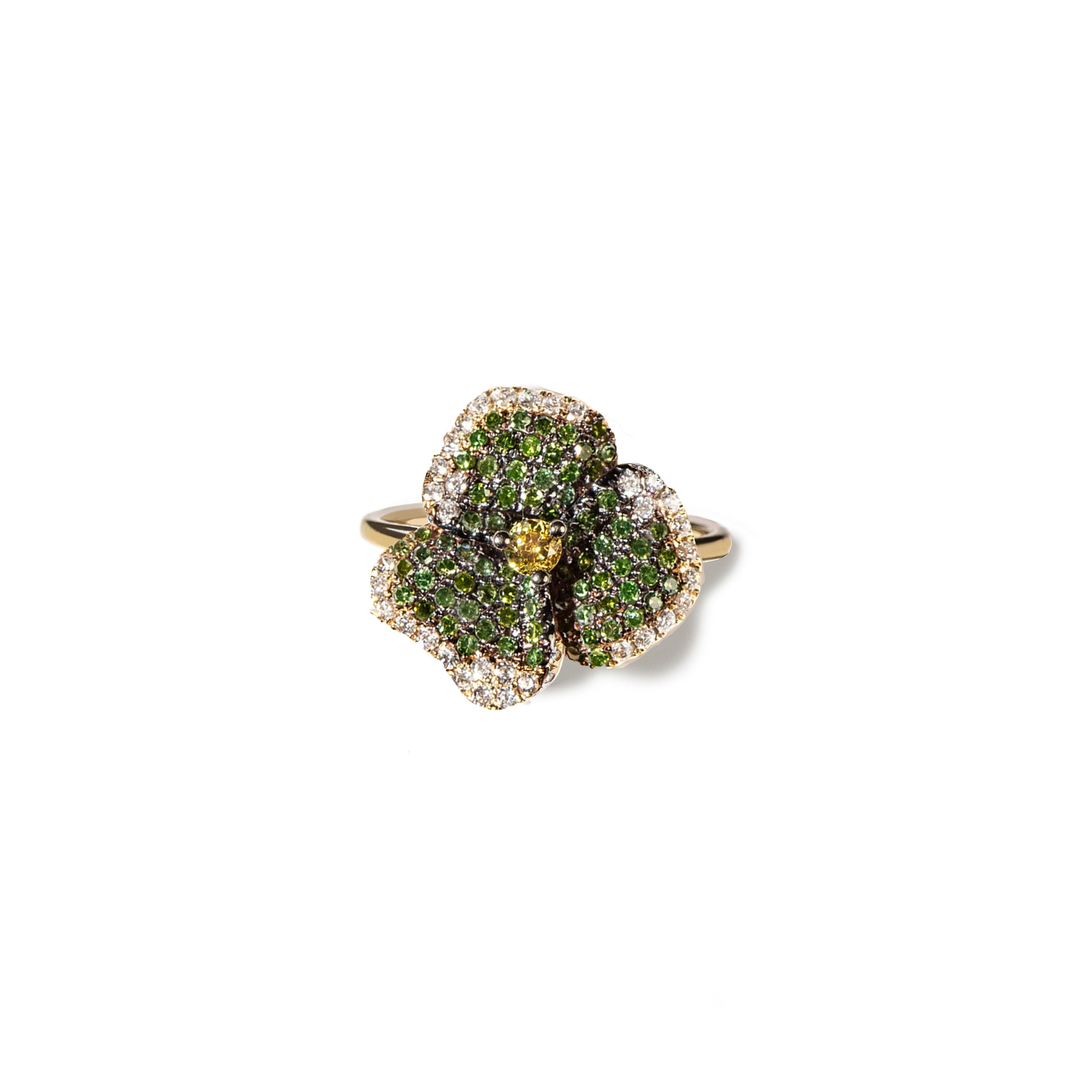 Modern Bloom Small Flower Green Diamonds and Yellow Sapphire Ring in Yellow Gold For Sale