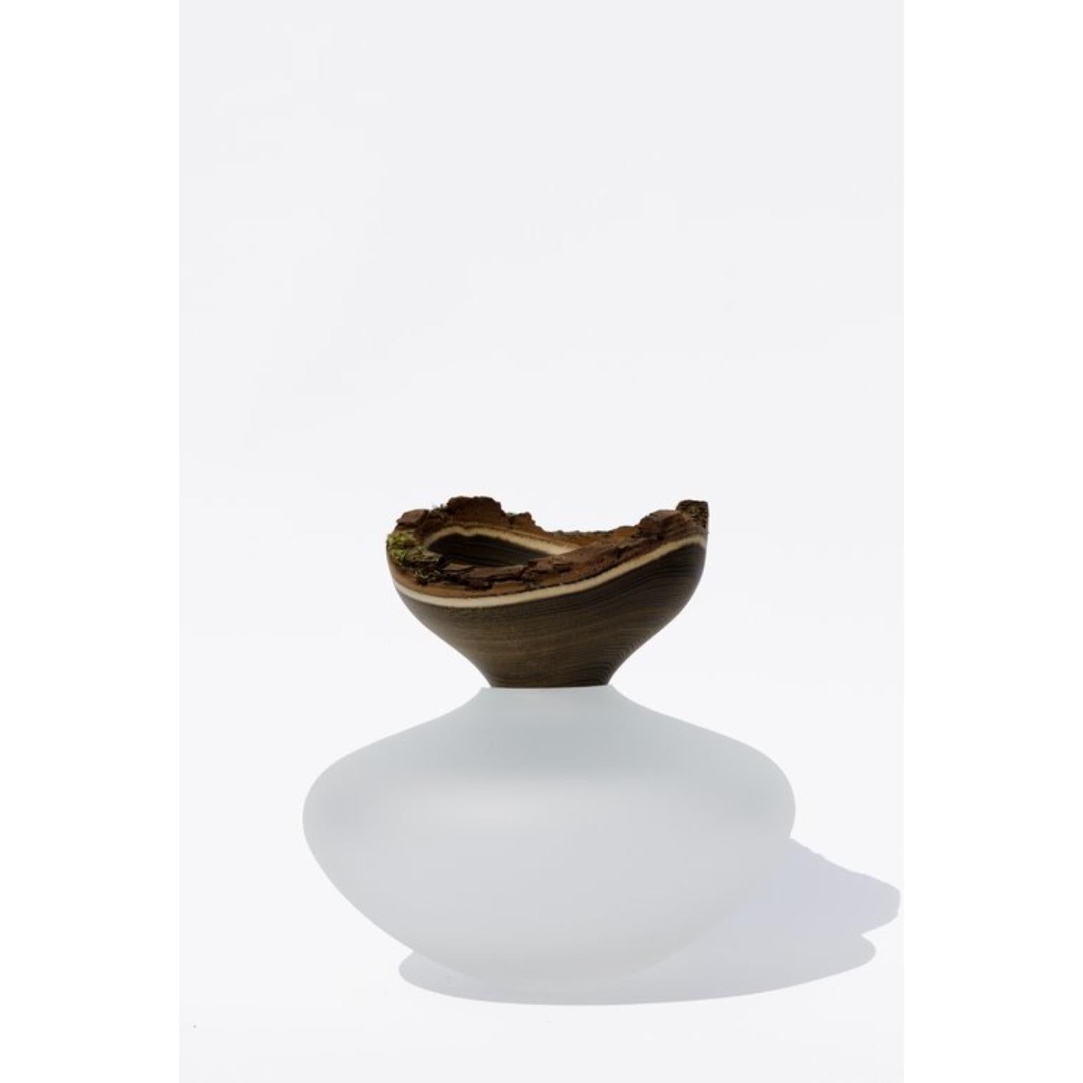 Bloom Stacking Satin Black Vessel by Pia Wüstenberg In New Condition For Sale In Geneve, CH