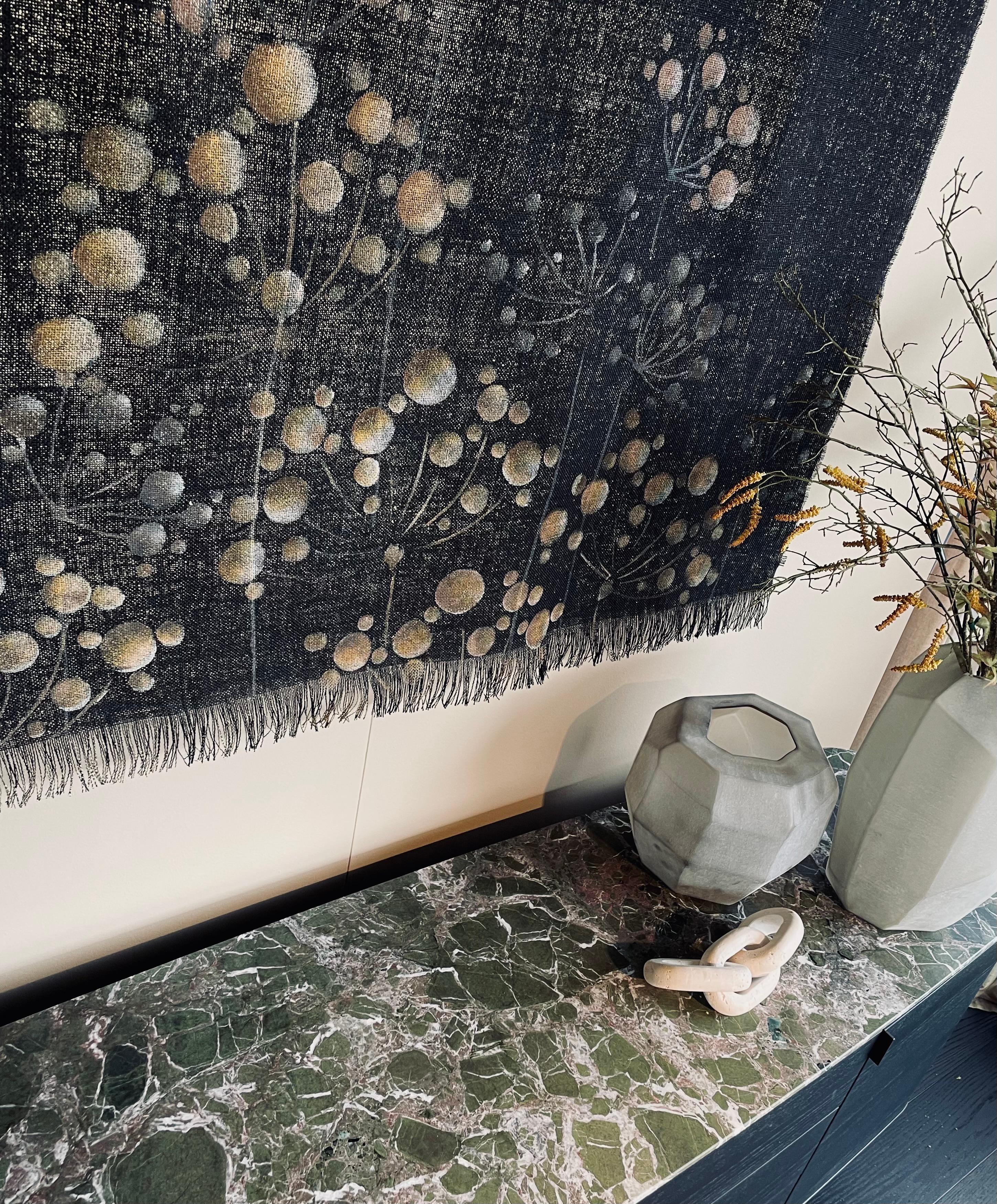 Blühende Seifenblasen Schwarz (Moderne) im Angebot