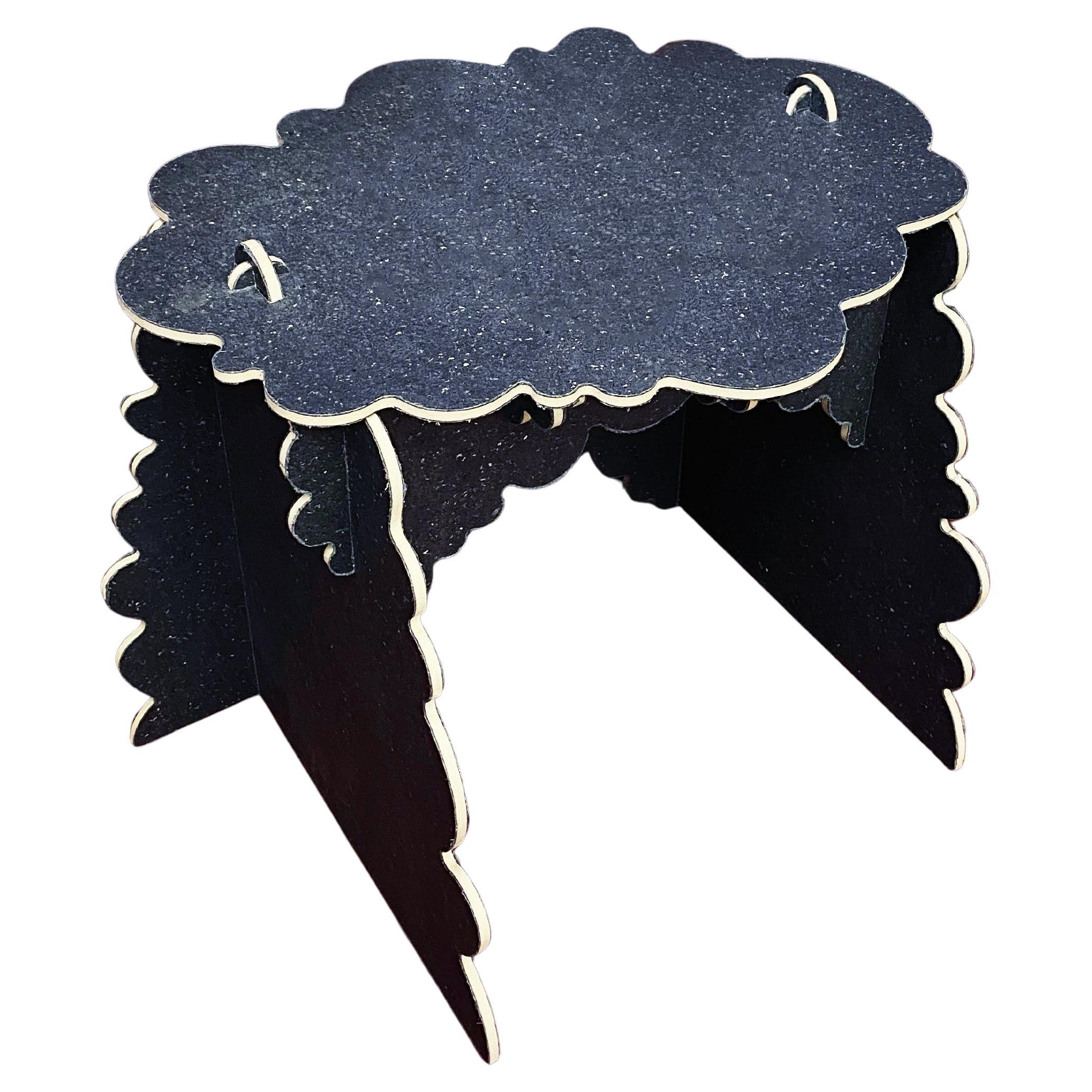 Blooming Cuts Hocker von Ebba Lindgren im Angebot