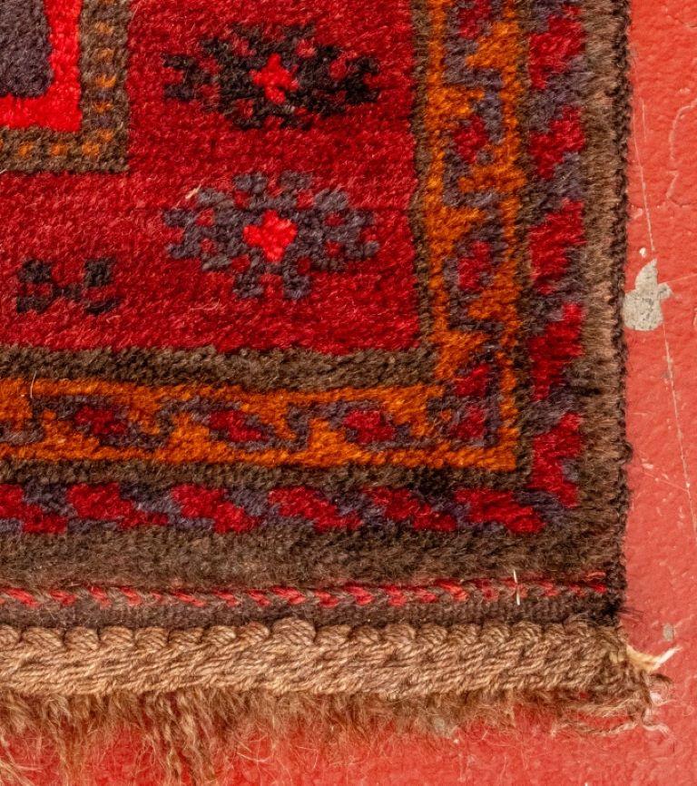 Bloomingdales Pakistani Wool Rug. Labels to the underside. 

Dealer: S138XX