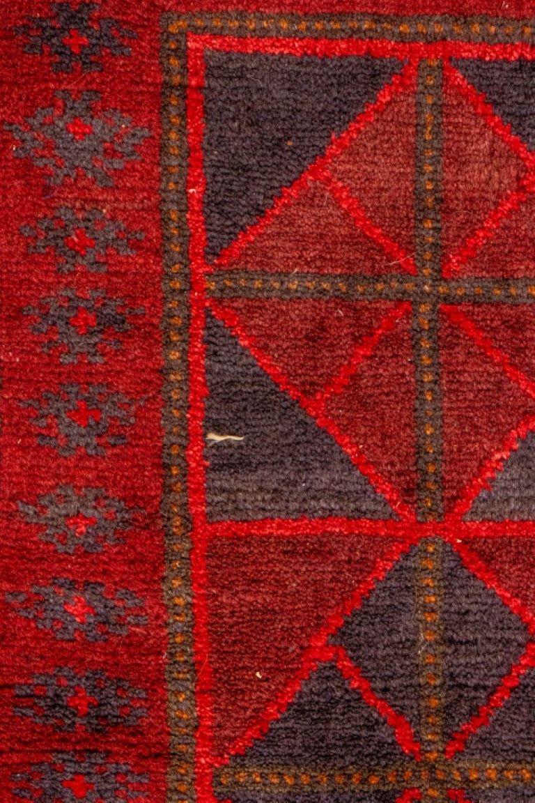 Bloomingdales Pakistani Wool Rug 4.6' x 2.5' For Sale 1