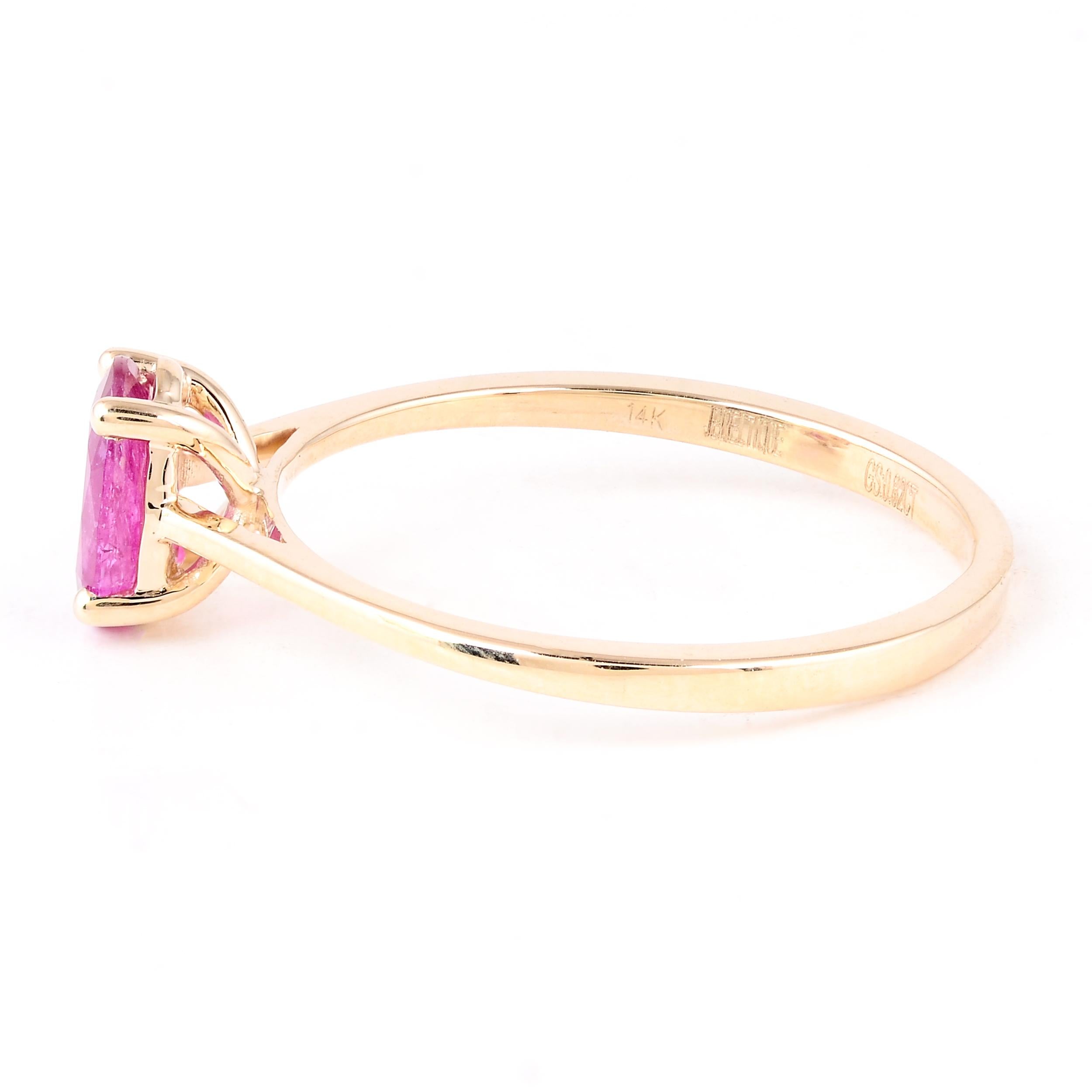 Elegant 14K Ruby Cocktail Ring, Size 6.75 - Luxury Statement Jewelry Piece For Sale 1