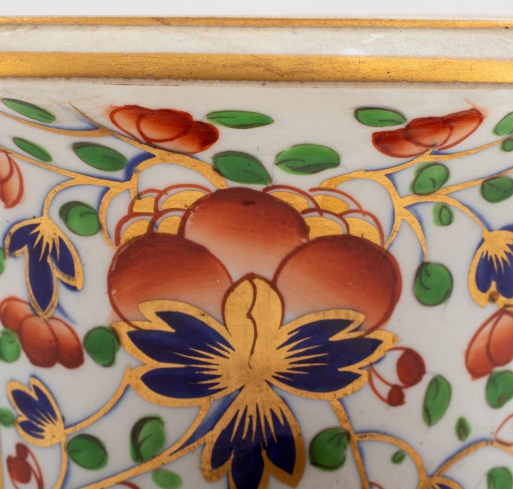 Pair of Bloor Derby Imari Pattern Campagna-Form Urns, circa 1830, each marked 