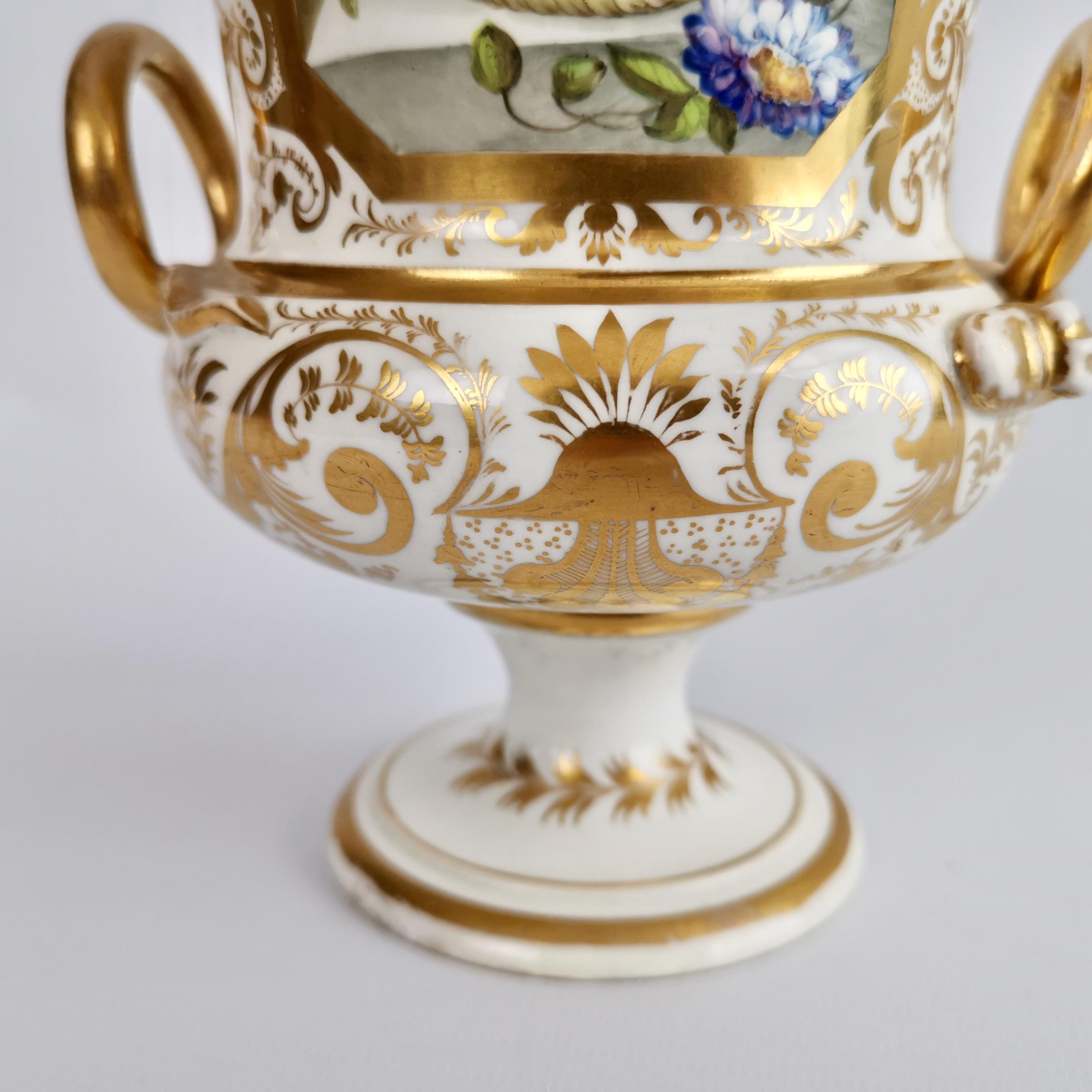 Bloor Derby Porcelain Campana Vase, White with Gilt and Flowers, Regency ca 1815 In Good Condition In London, GB