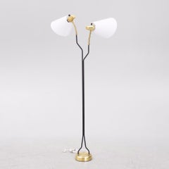 Bloor-Lampe aus Messing/Lackiertem Metall von Eskilstuna Elektro Fabriks AB