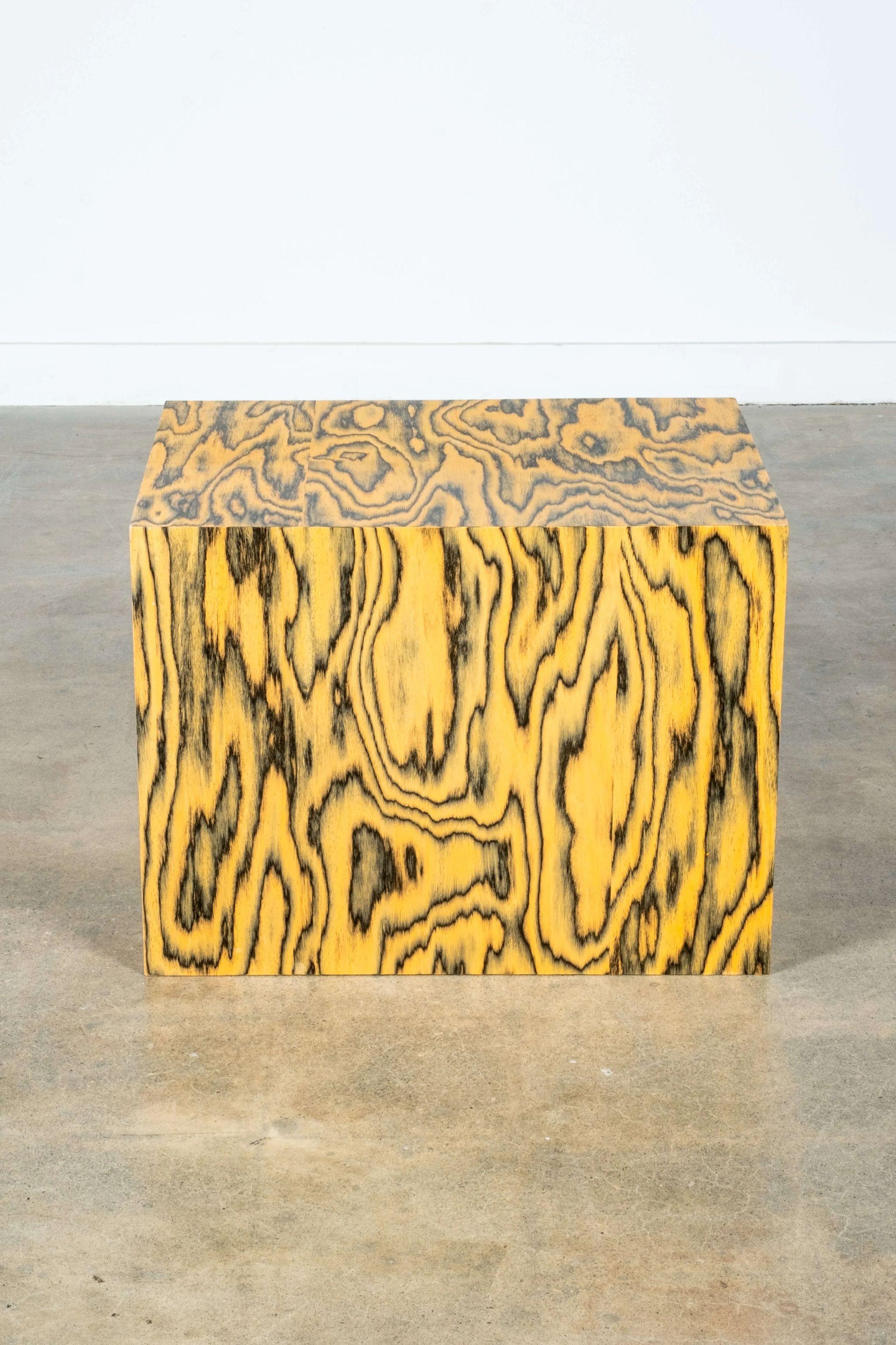 BLOQUE 2, Pedestal with Ettore Sottsass Veneer by Bonne Choice For Sale 7