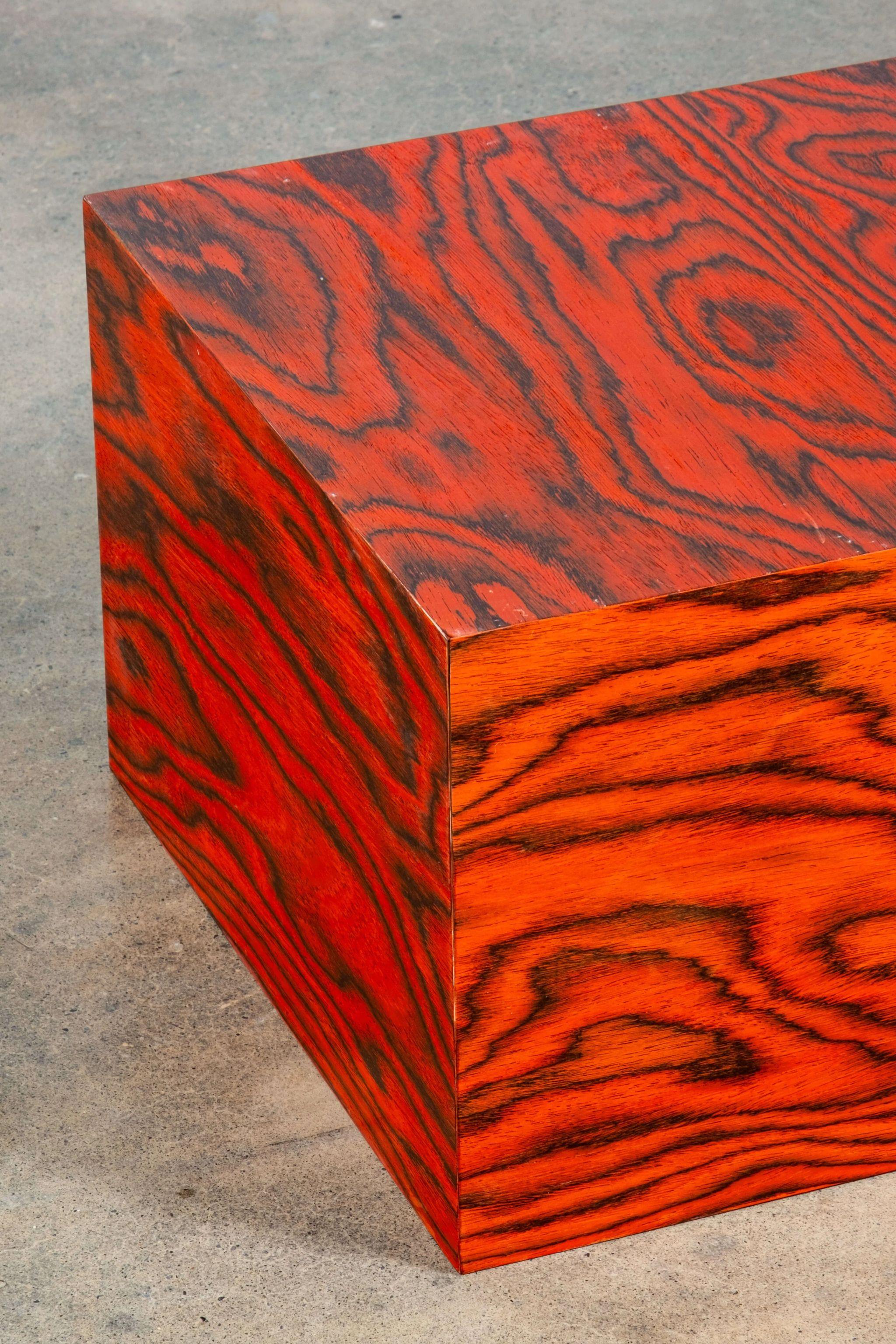 BLOQUE 4, Pedestal with Ettore Sottsass Veneer by Bonne Choice For Sale 2